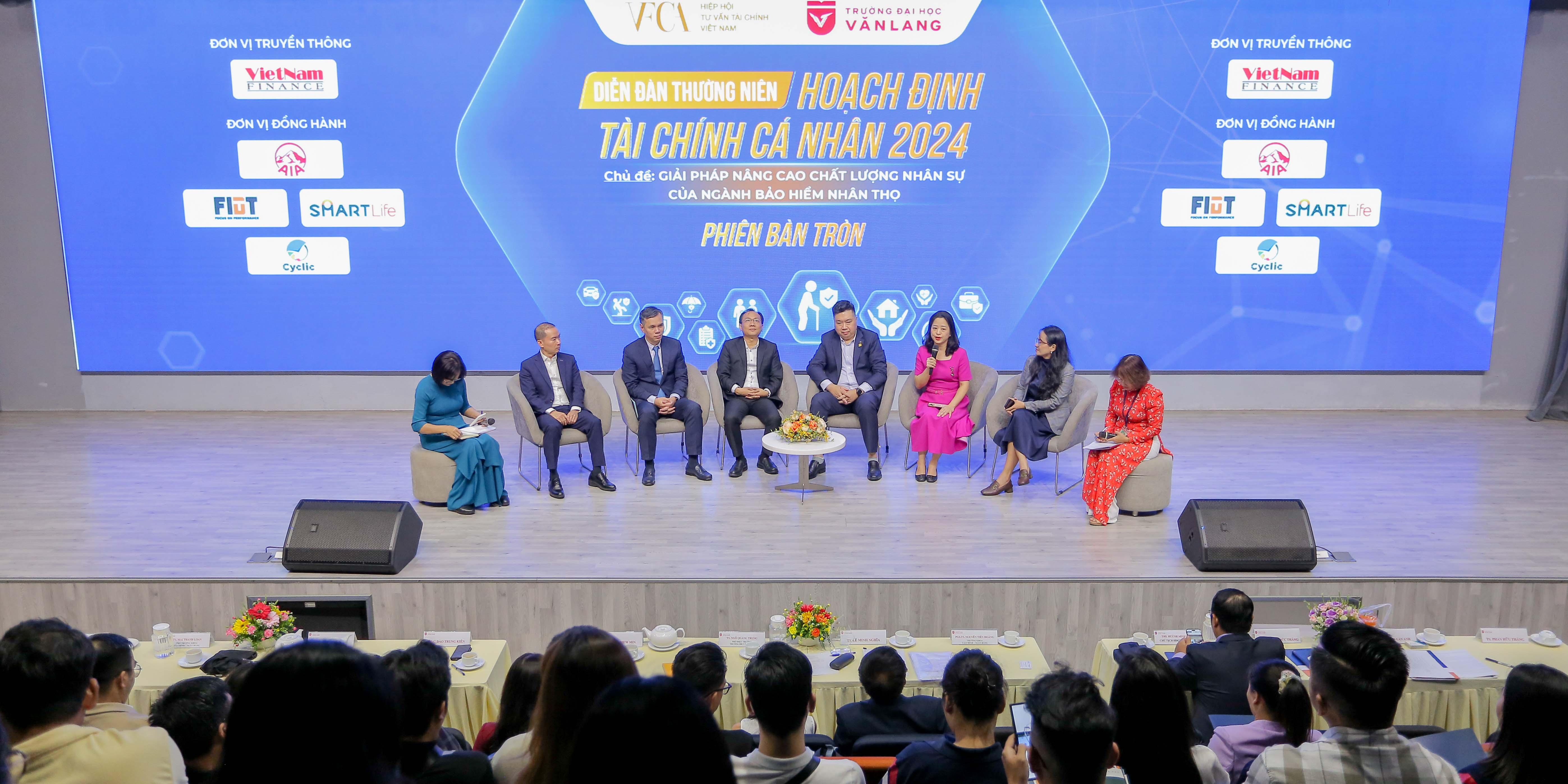 vlu-dien-dan-hoach-dinh-tai-chinh-ca-nhan-2024-c.jpg