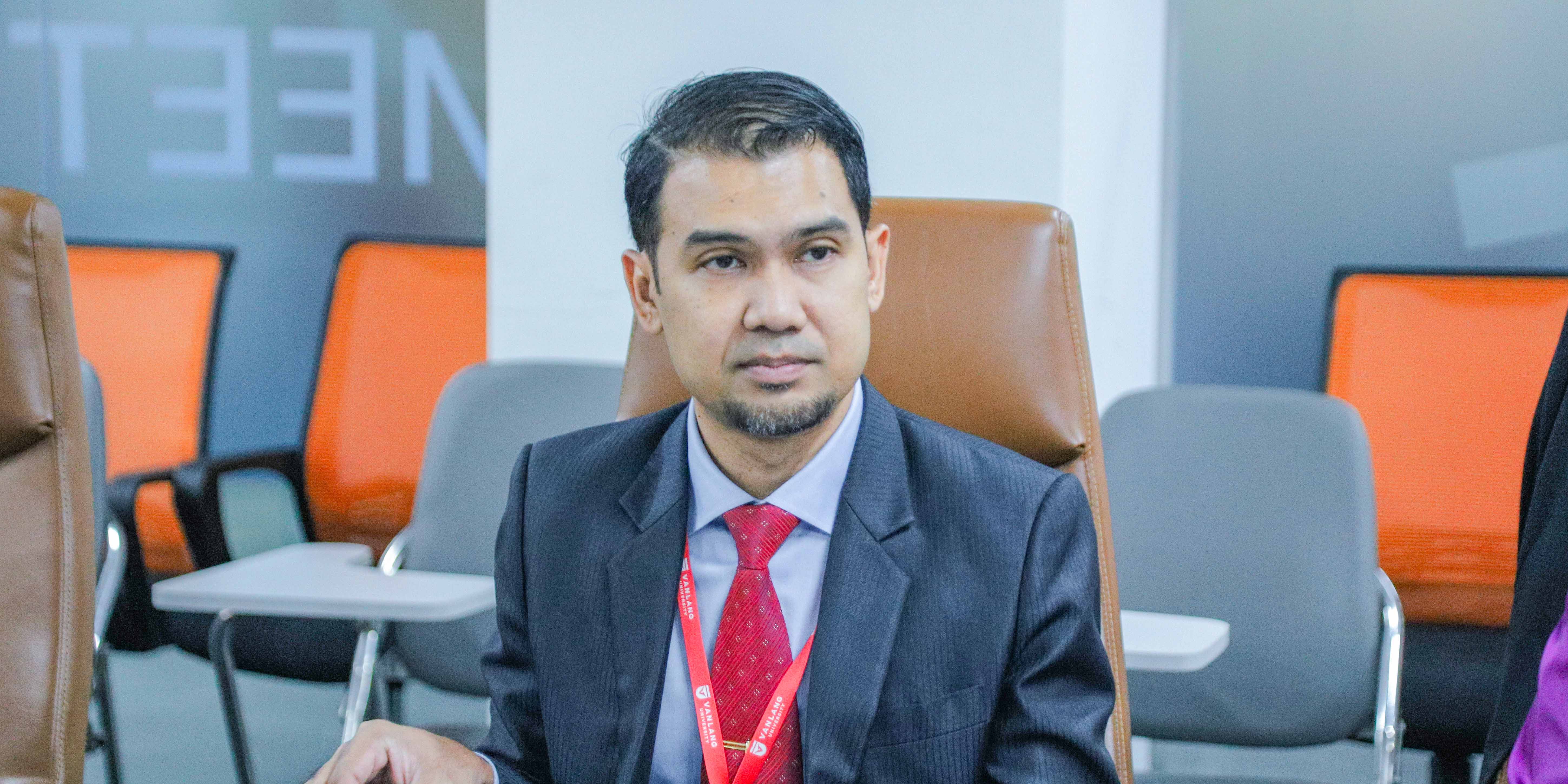 vlu-don-doan-lanh-su-malaysia-va-dai-hoc-quan-ly-va-cong-nghe-tunku-abdul-rahman-a.jpg