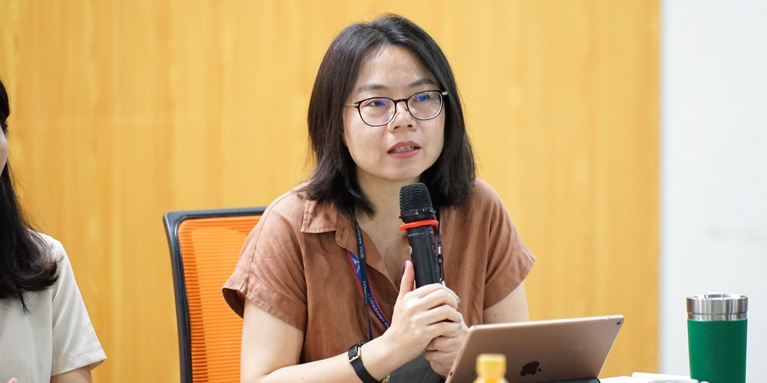 vlu-giao-luu-nha-van-pyun-hye-young-tac-gia-truyen-ngan-dem-troi-b.jpg