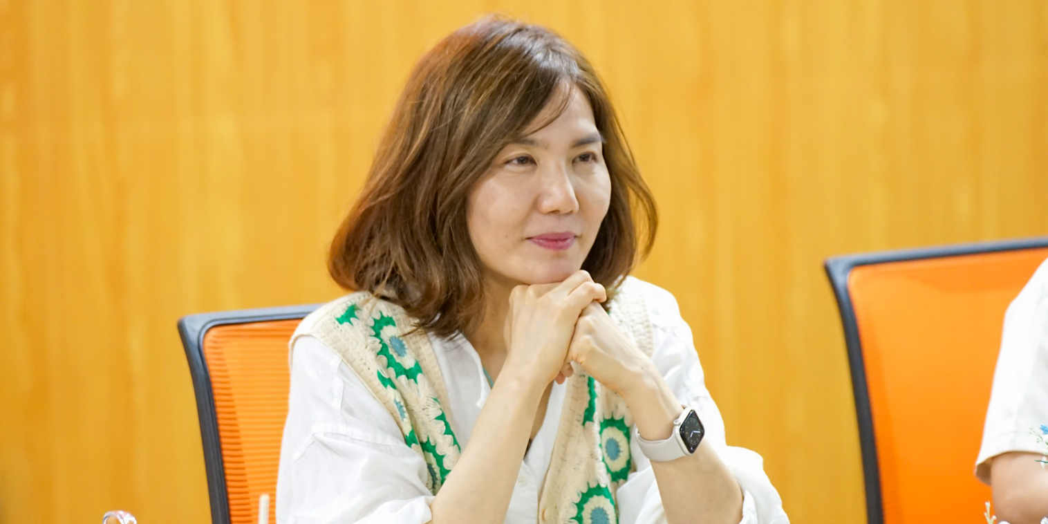 vlu-giao-luu-nha-van-pyun-hye-young-tac-gia-truyen-ngan-dem-troi-c.jpg