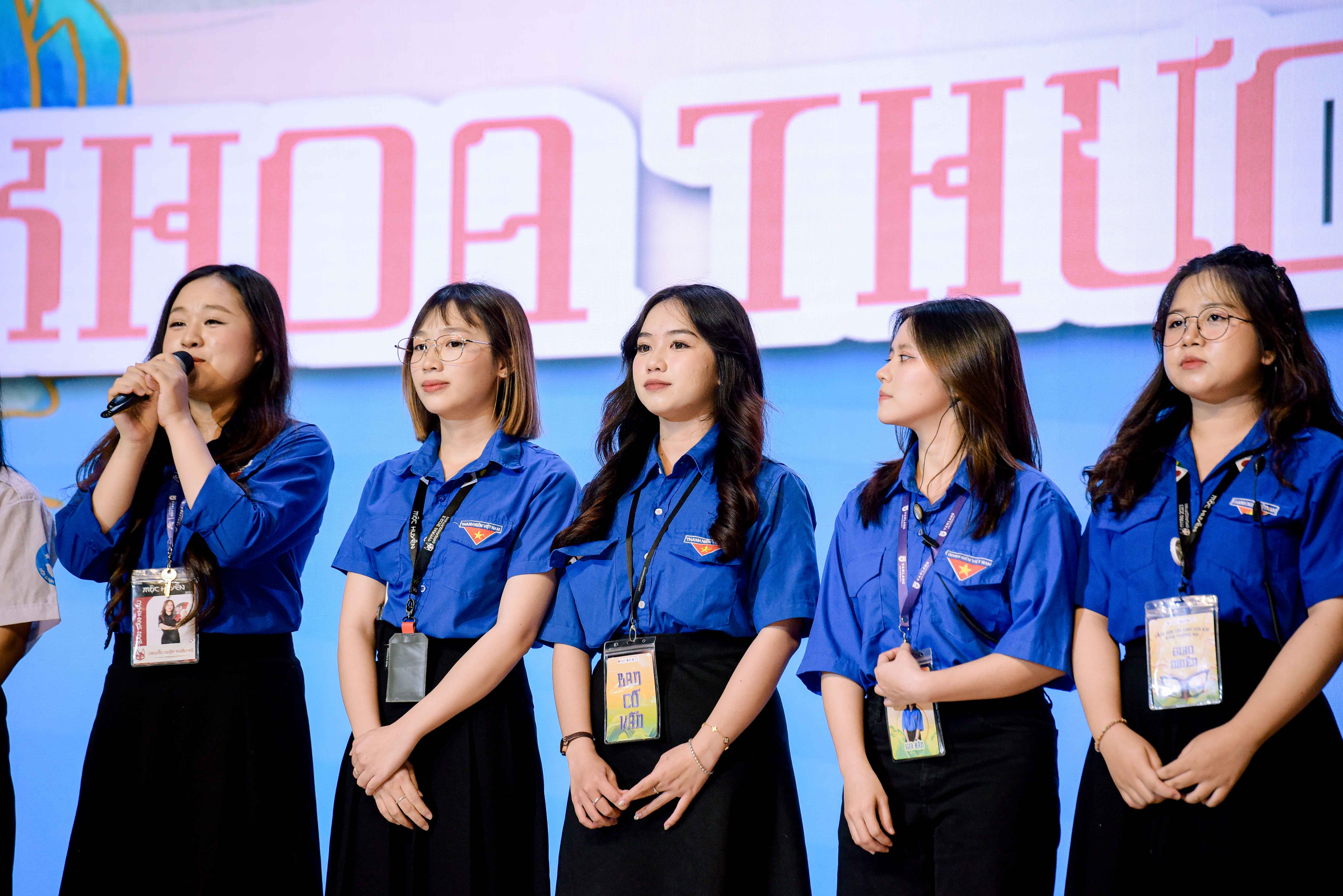 vlu-giao-nhien-noi-uom-mam-khoi-dau-hanh-trinh-cho-k30-khoa-thuong-mai-c.jpg