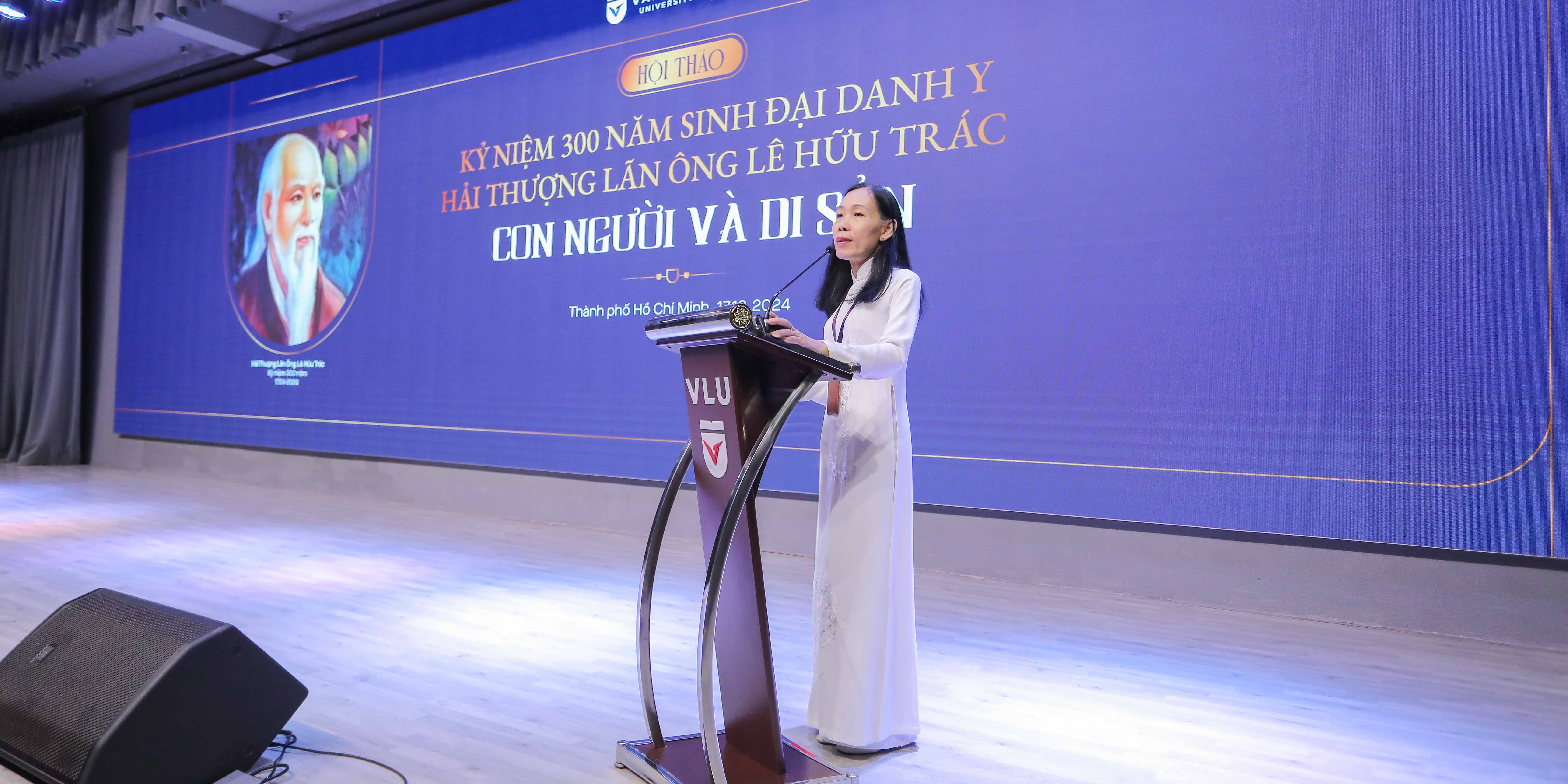 vlu-hoi-thao-ky-niem-300-nam-sinh-dai-danh-y-hai-thuong-lan-ong-le-huu-trac-con-nguoi-va-di-san-b.jpg