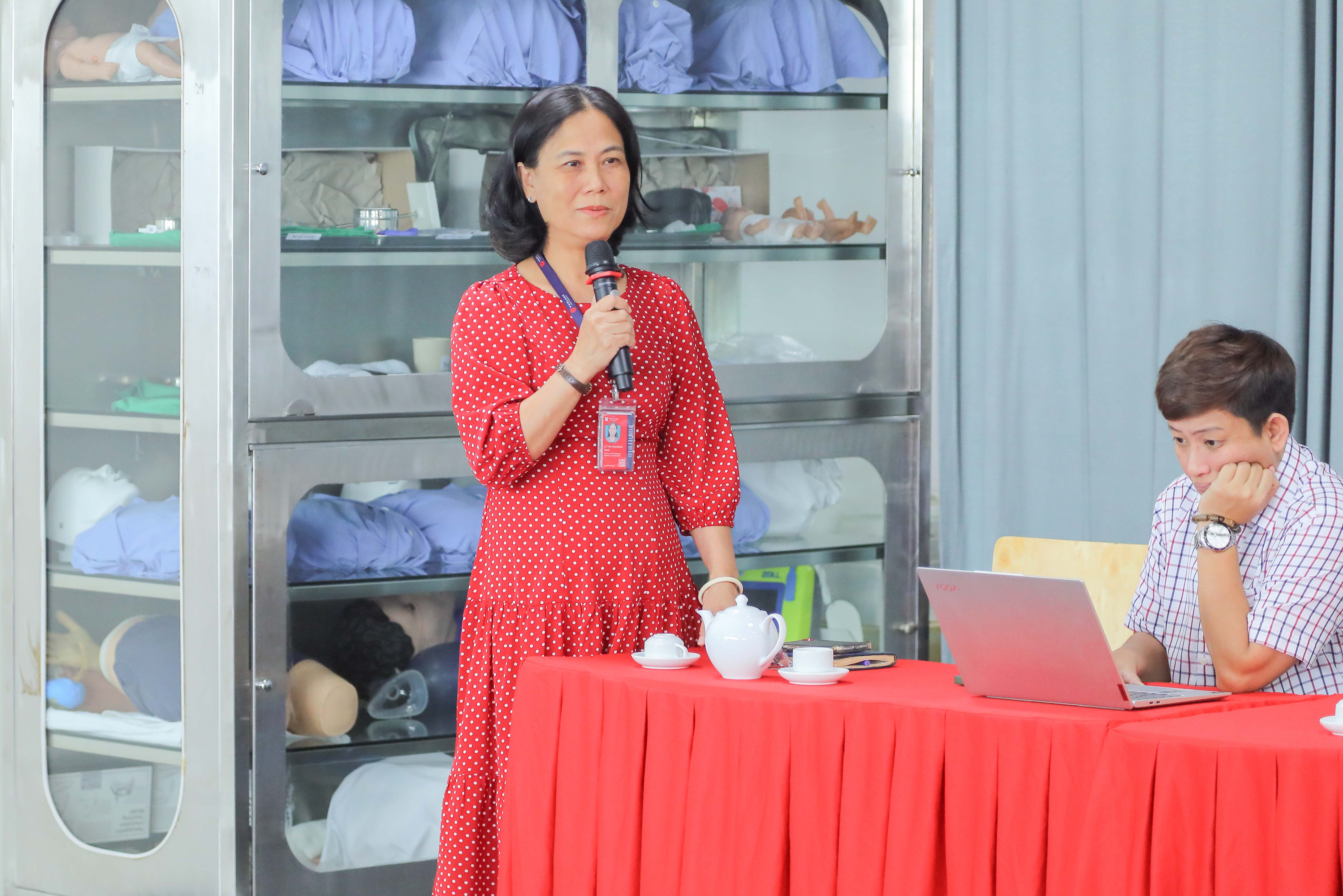 vlu-hoi-thao-nang-cao-nang-luc-day-hoc-lam-sang-cho-nguoi-giang-day-f.jpg