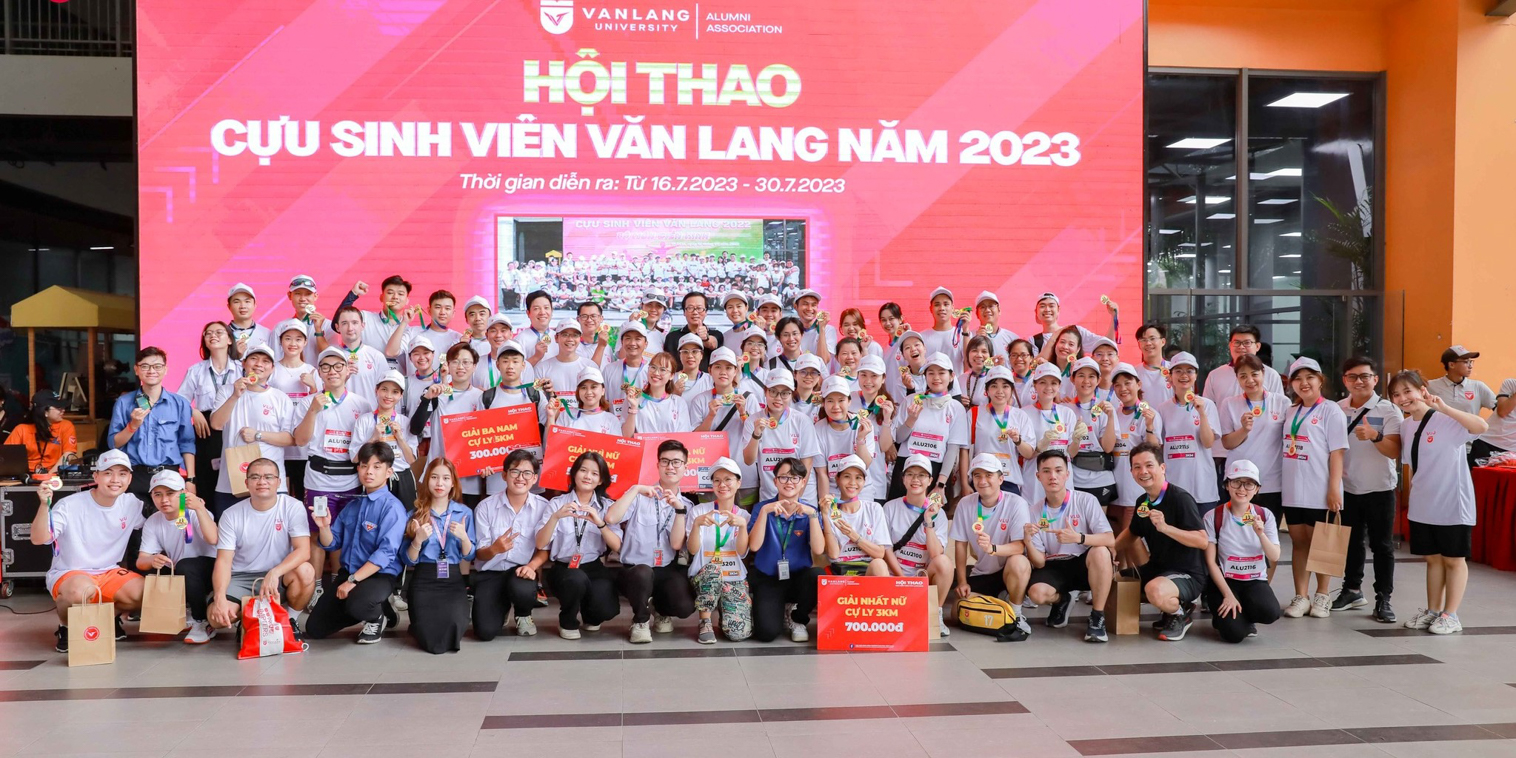 vlu-hon-100-cuu-sinh-vien-tranh-tai-bo-mon-dien-kinh-tai-khai-mac-hoi-thao-cuu-sinh-vien-van-lang-nam-2023-a.jpg