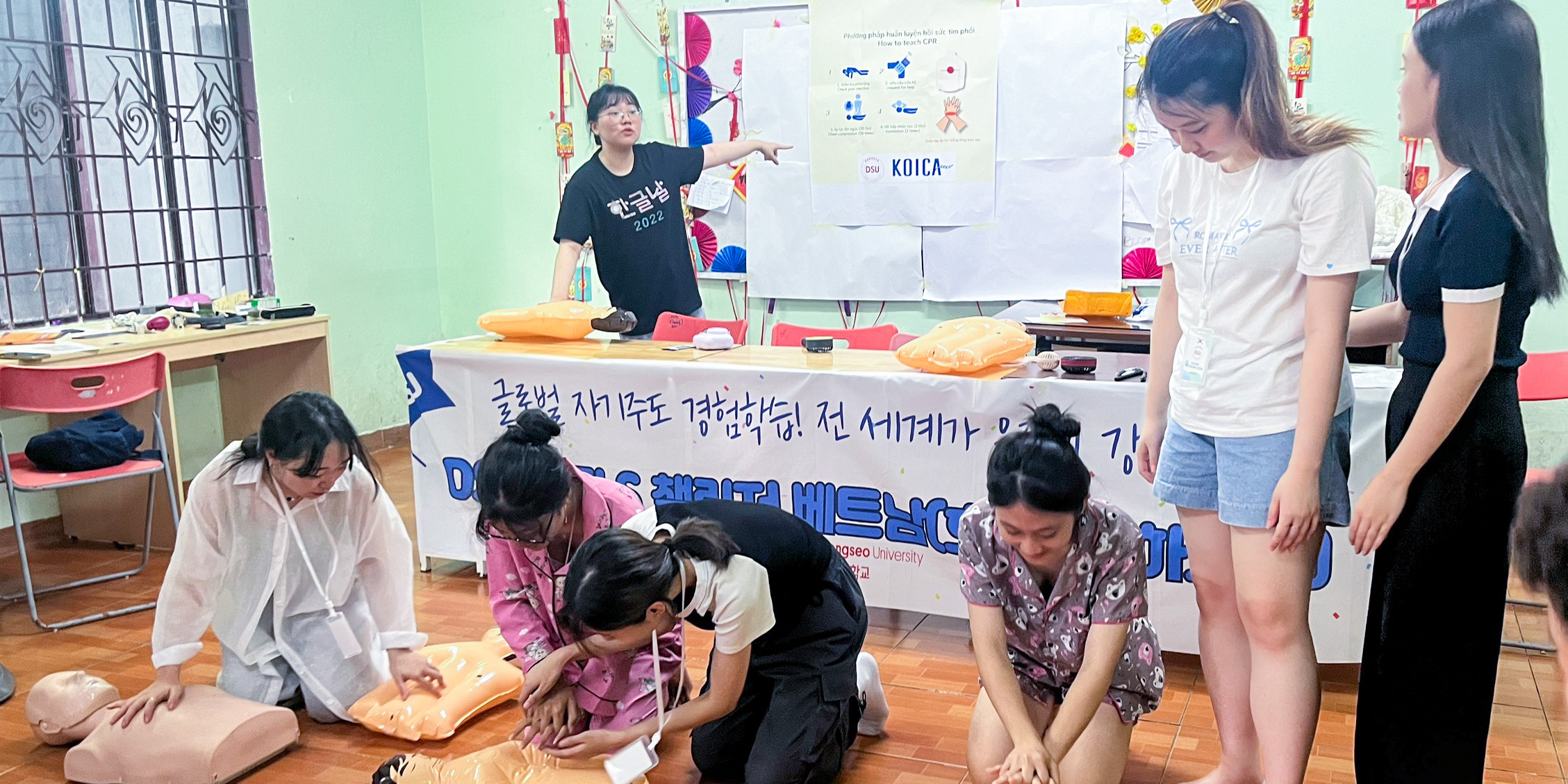 vlu-hop-tac-va-giao-luu-van-hoa-truong-dai-hoc-van-lang-va-truong-dai-hoc-dongseo-d.jpg
