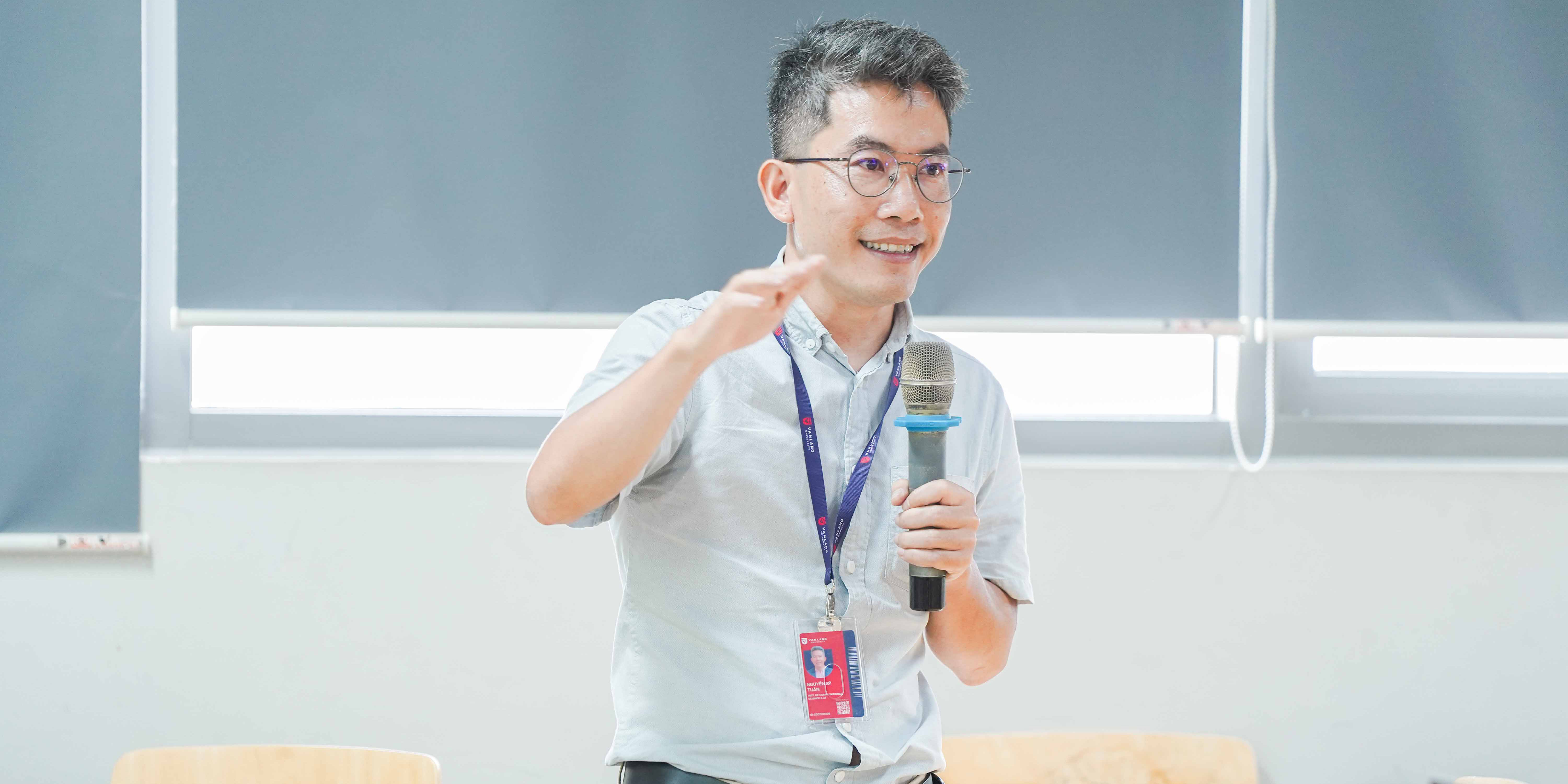 vlu-huong-dan-workshop-thuc-hanh-hoc-may-va-tri-tue-nhan-tao-tren-platform-chuyen-nghiep-ma-nguon-mo-kaggle-b.jpg