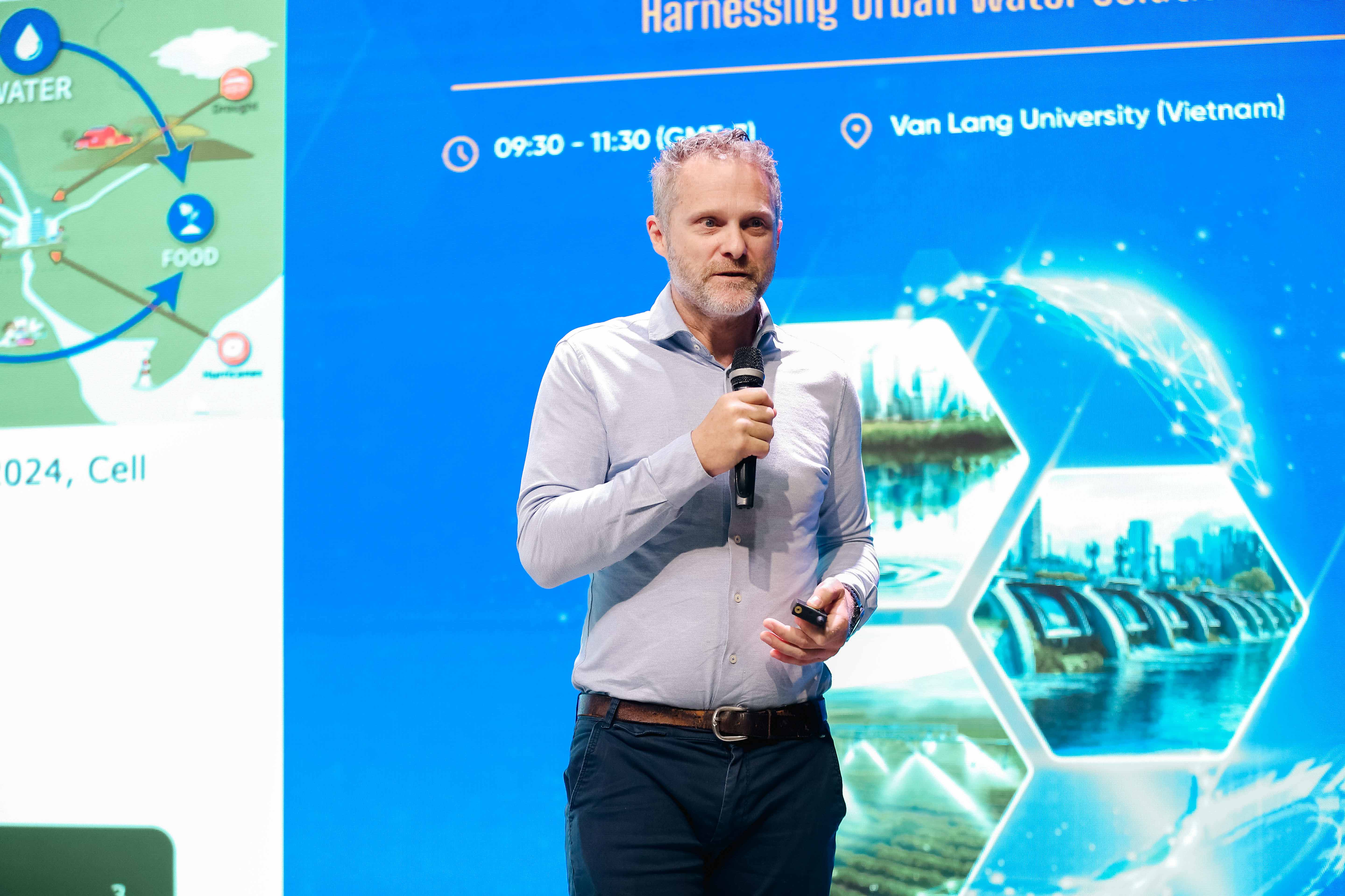 vlu-innovaconnect-2026-chung-tay-kien-tao-giai-phap-nguon-nuoc-cho-thanh-pho-ben-vung-d.jpg