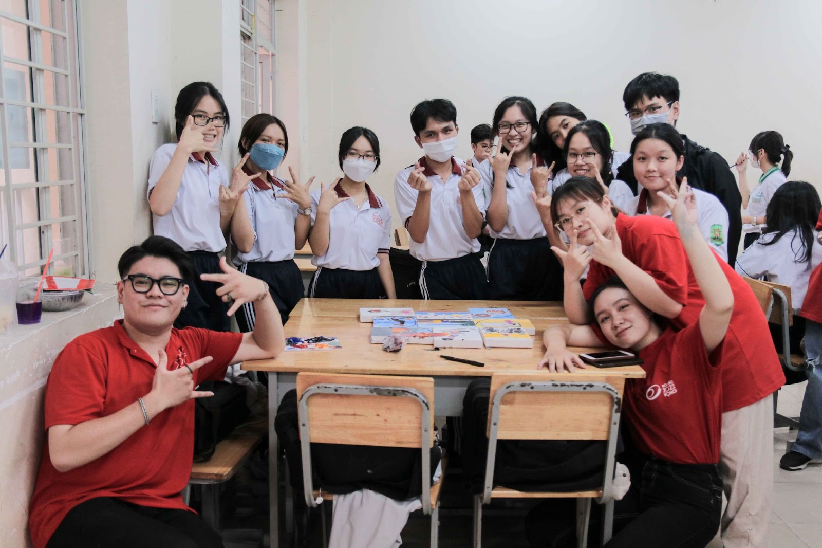 vlu-ket-noi-clb-thpt-mac-dinh-chi-i.jpg