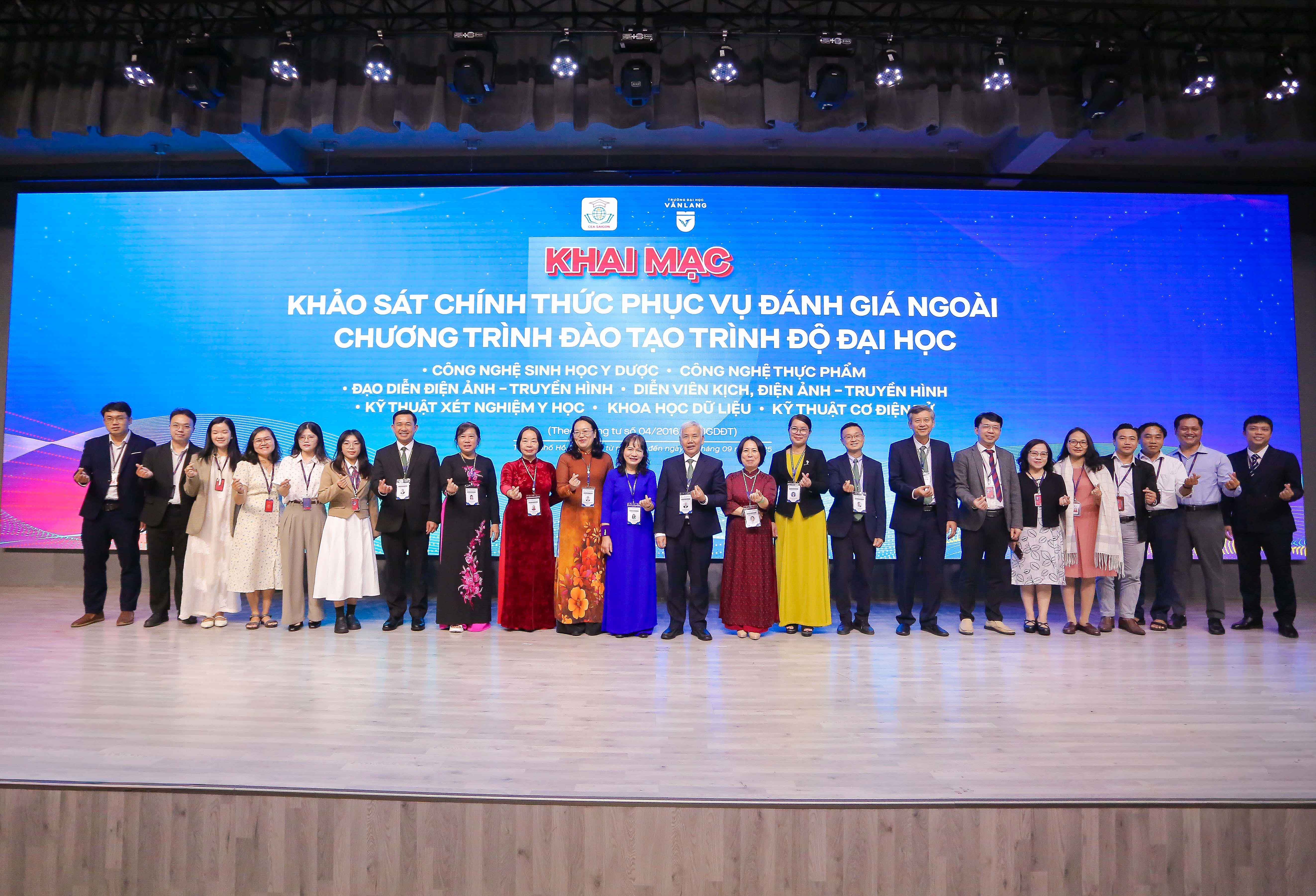 vlu-khai-mac-dot-khao-sat-chinh-thuc-kiem-dinh-07-ctdt-trinh-do-dh-cua-vlu-d.jpg