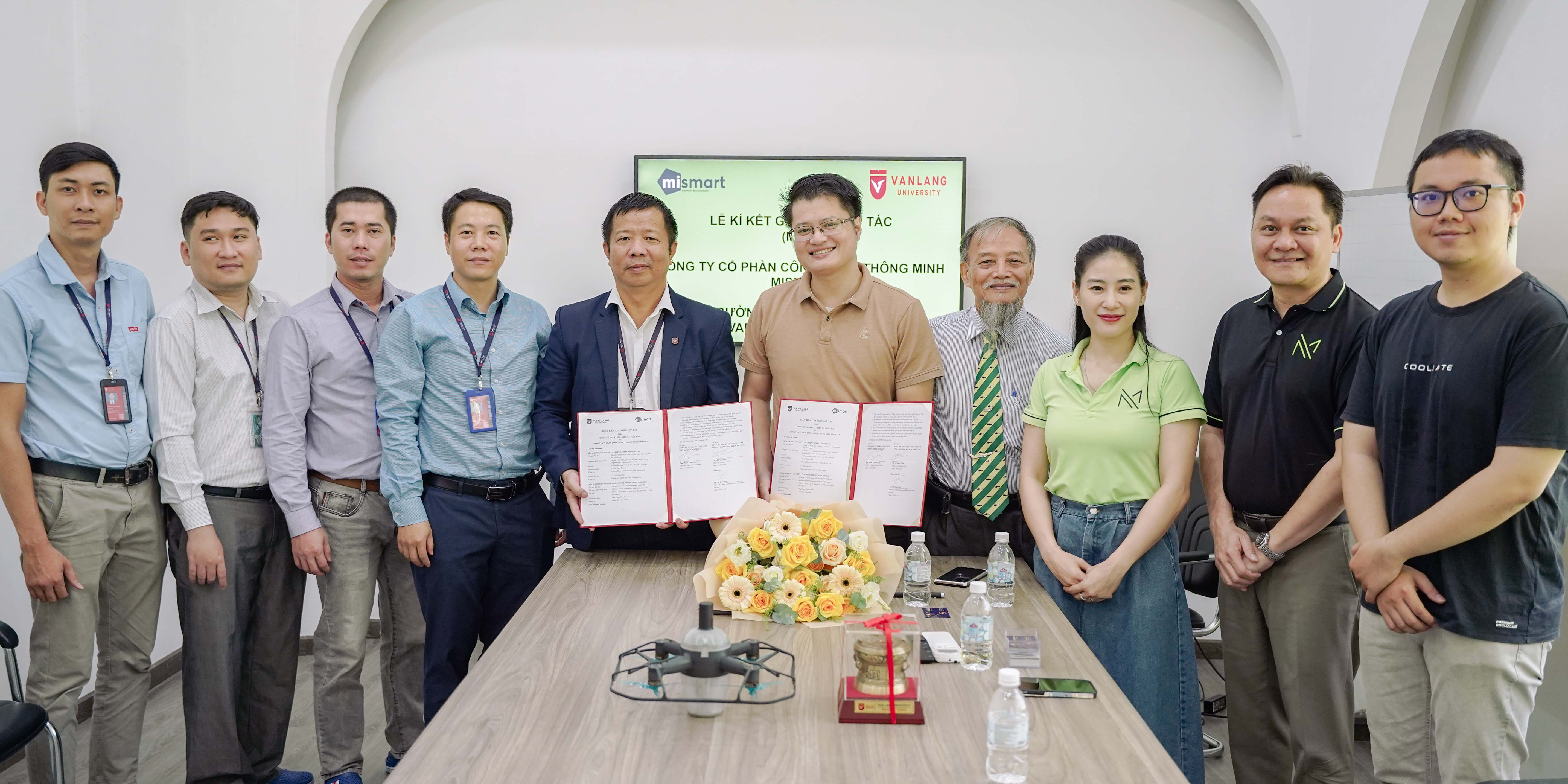 vlu-khoa-ky-thuat-co-dien-va-may-tinh-hop-tac-cung-cong-ty-co-phan-cong-nghe-thong-minh-mismart-a.jpg