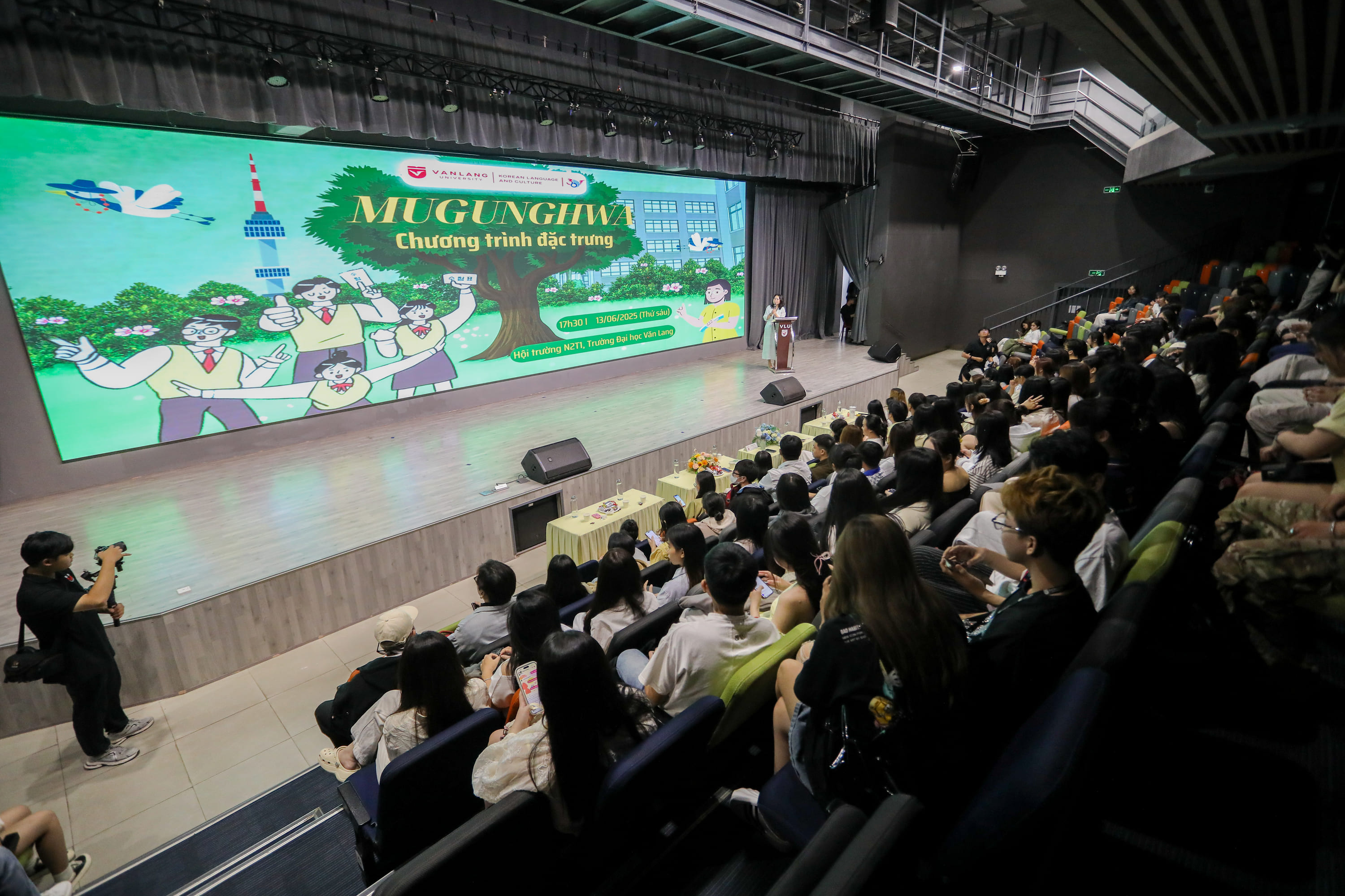 vlu-mugunghwa-2025-vuon-de-kien-tao-nhung-gia-tri-day-ban-sac-b.jpg