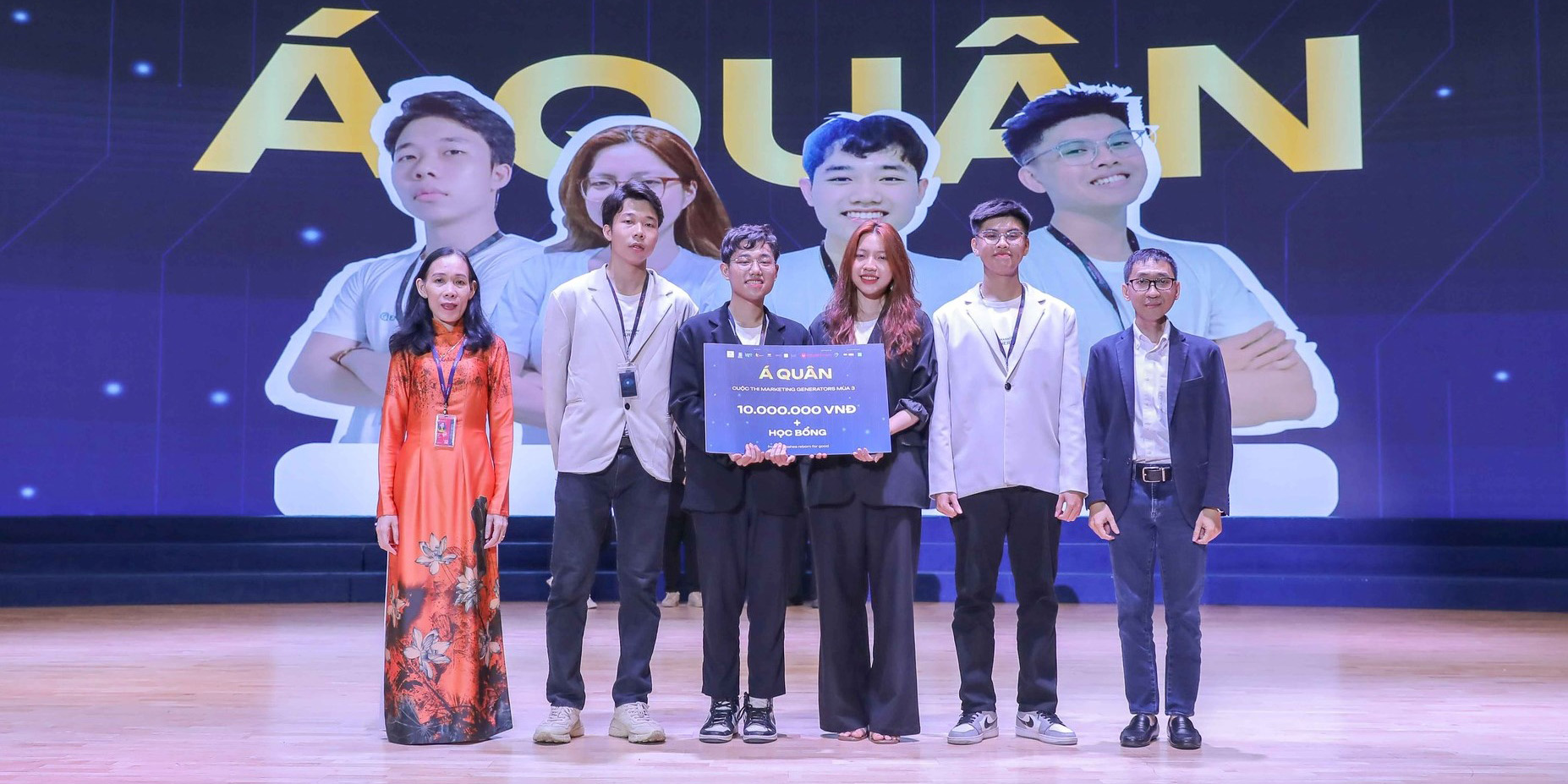 vlu-sang-tao-cong-thuc-hem-sai-gon-chuan-vi-nhom-sinh-vien-tro-thanh-quan-quan-cuoc-thi-marketing-generators-2023-e.jpg