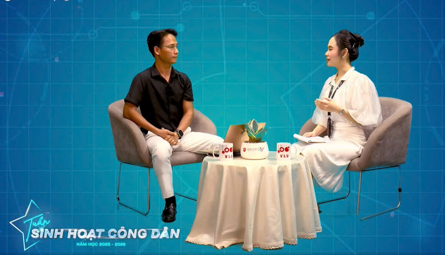 vlu-sinh-vien-cac-khoa-khoi-dong-nam-hoc-moi-voi-chuoi-sinh-hoat-cong-dan-dau-khoa-k.jpg
