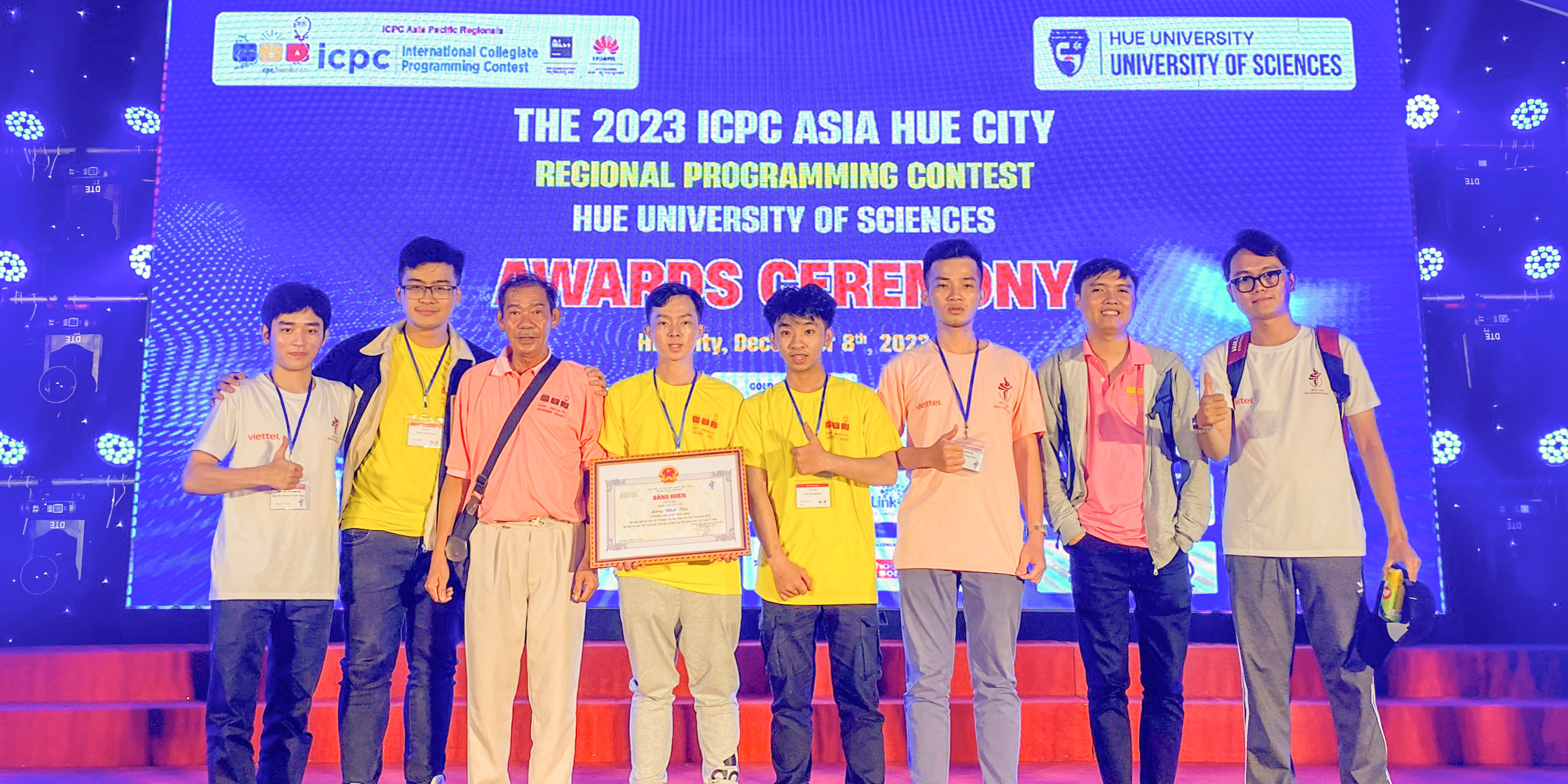 vlu-sinh-vien-dat-giai-olympic-tin-hoc-sinh-vien-viet-nam-2023-b.jpg
