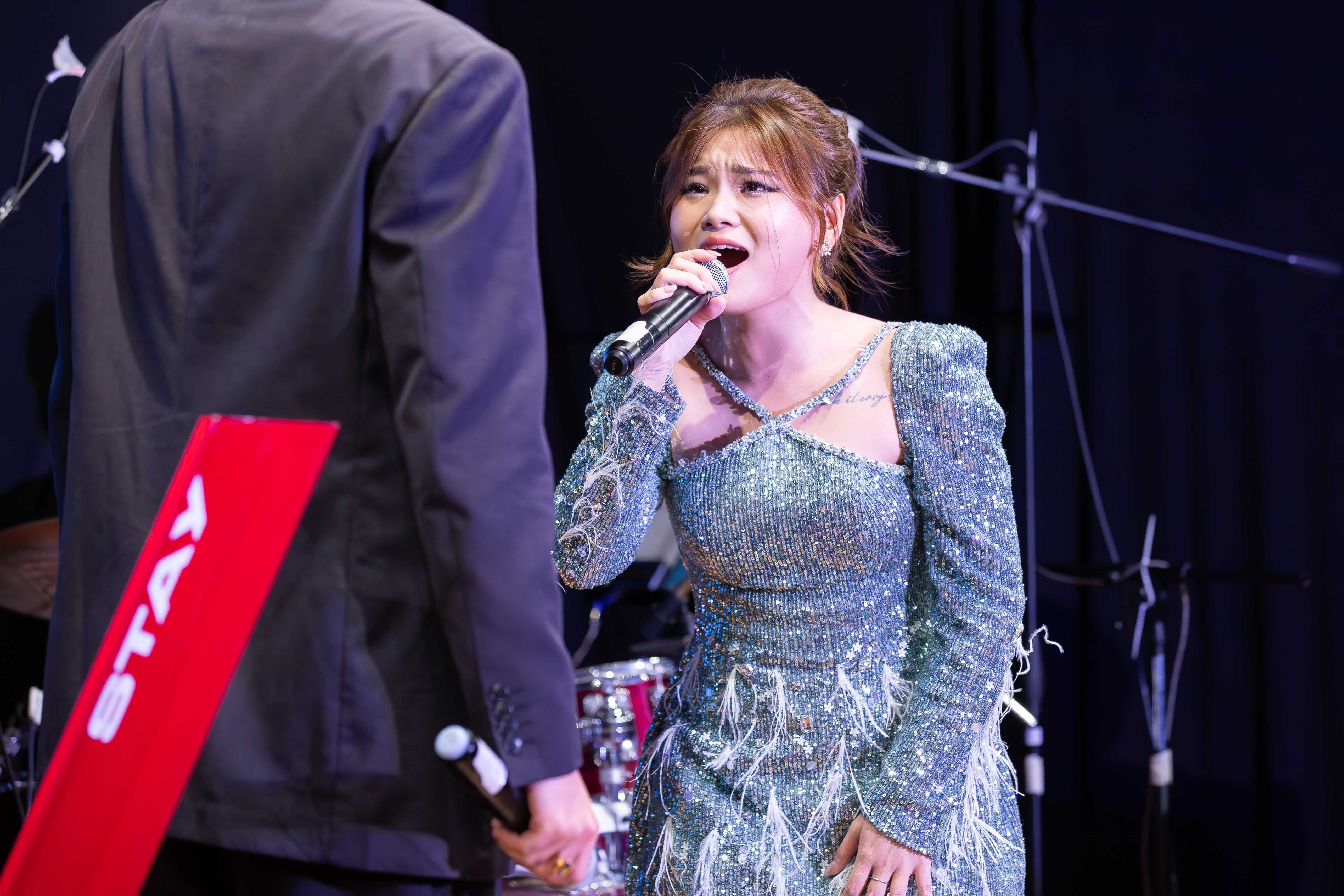 vlu-sinh-vien-nganh-piano-va-thanh-nhac-trinh-dien-an-tuong-tai-buoi-bao-cao-tot-nghiep-c.jpg