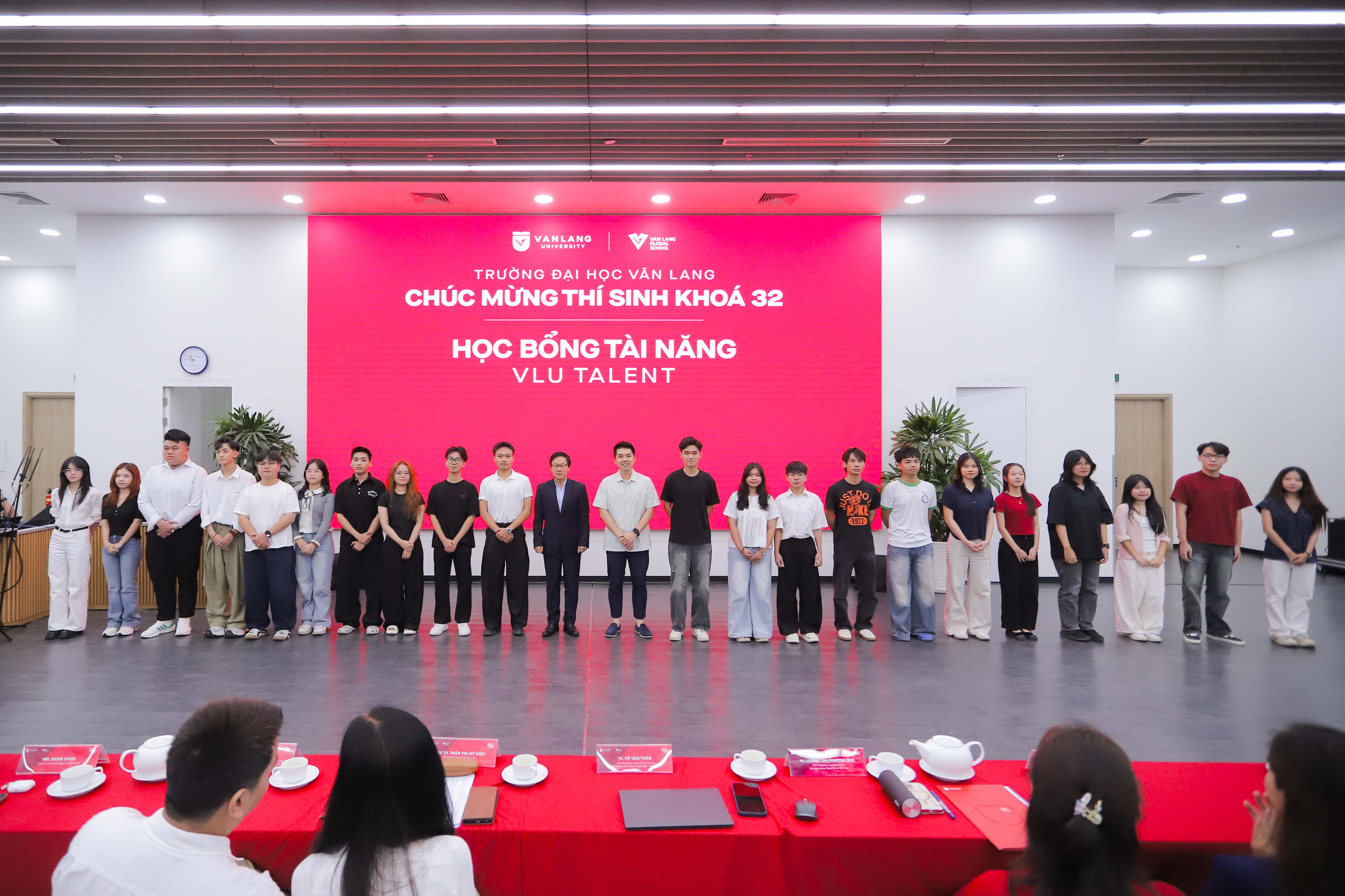 vlu-talent-days-2026-khi-ca-the-gioi-cung-chung-vach-xuat-phat-trong-ky-nguyen-tri-tue-nhan-tao-h.jpg