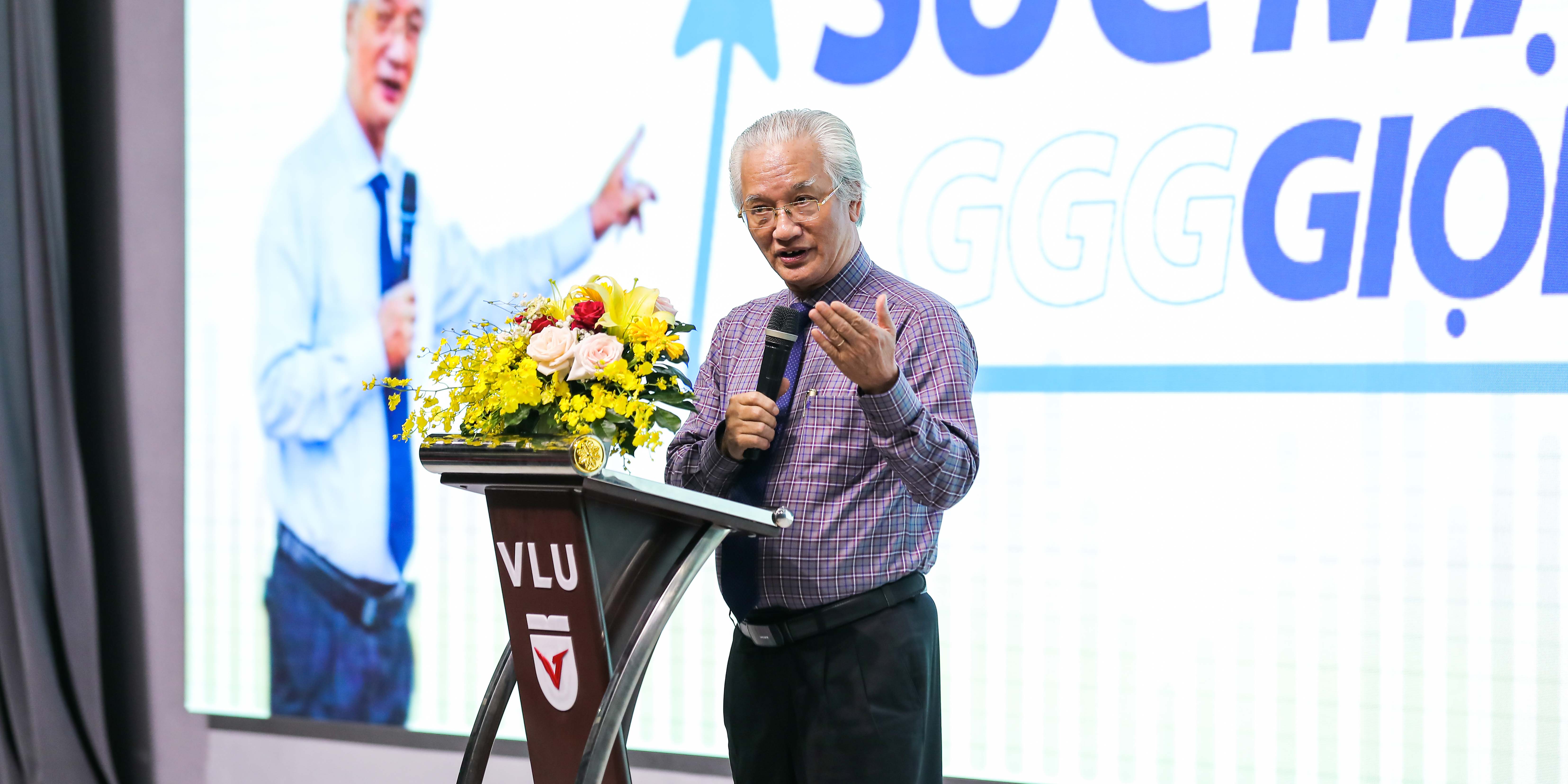vlu-talkshow-suc-manh-cua-giong-noi-them-qua-y-nghia-cho-phai-nu-e.jpg