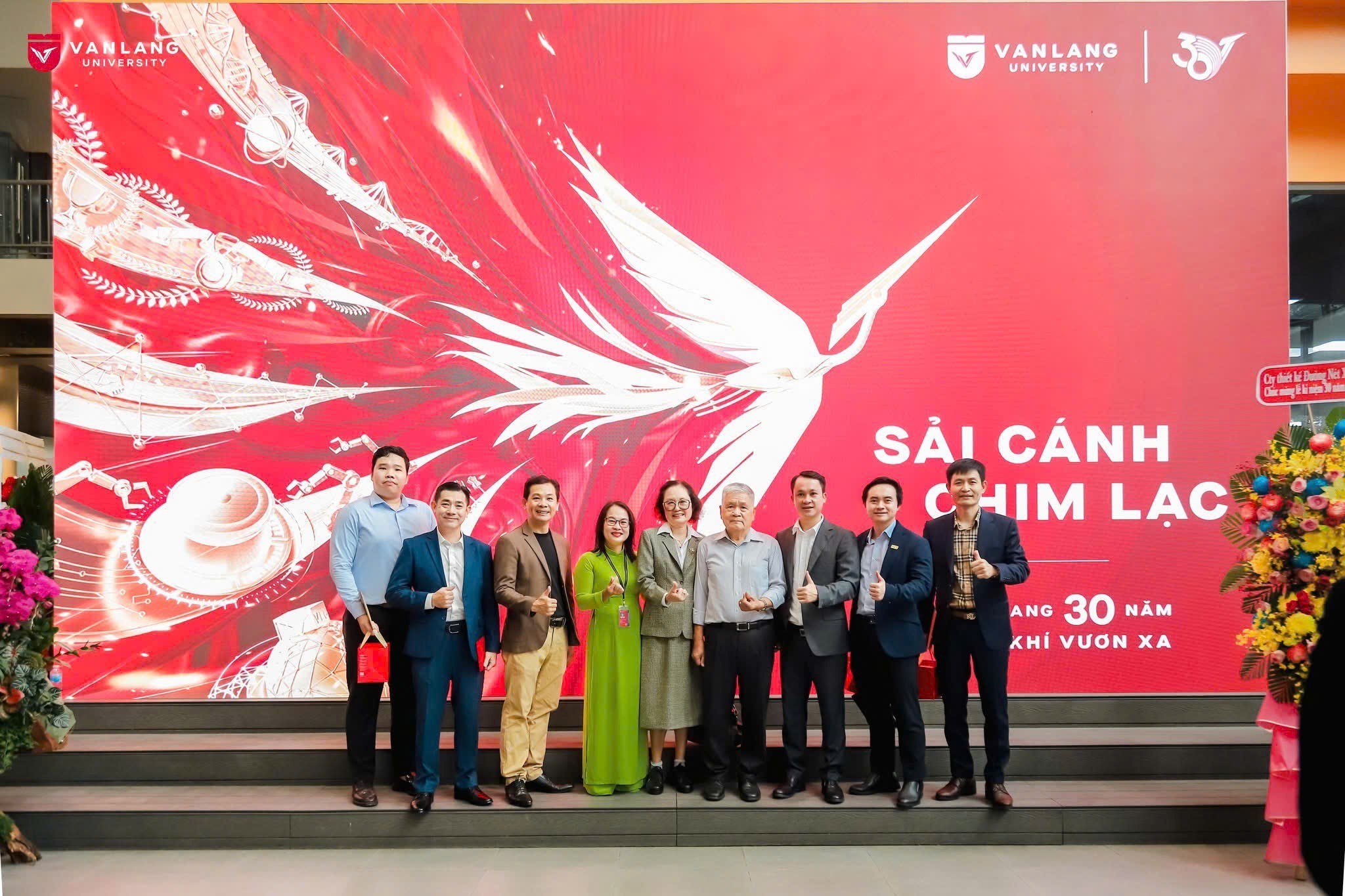 vlu-tap the-sai-canh-chim-lac-hanh-trinh-ben-bi-giu-lua-nganh-ke-toan-cua-anh-nguyen-anh-tuan.jpg