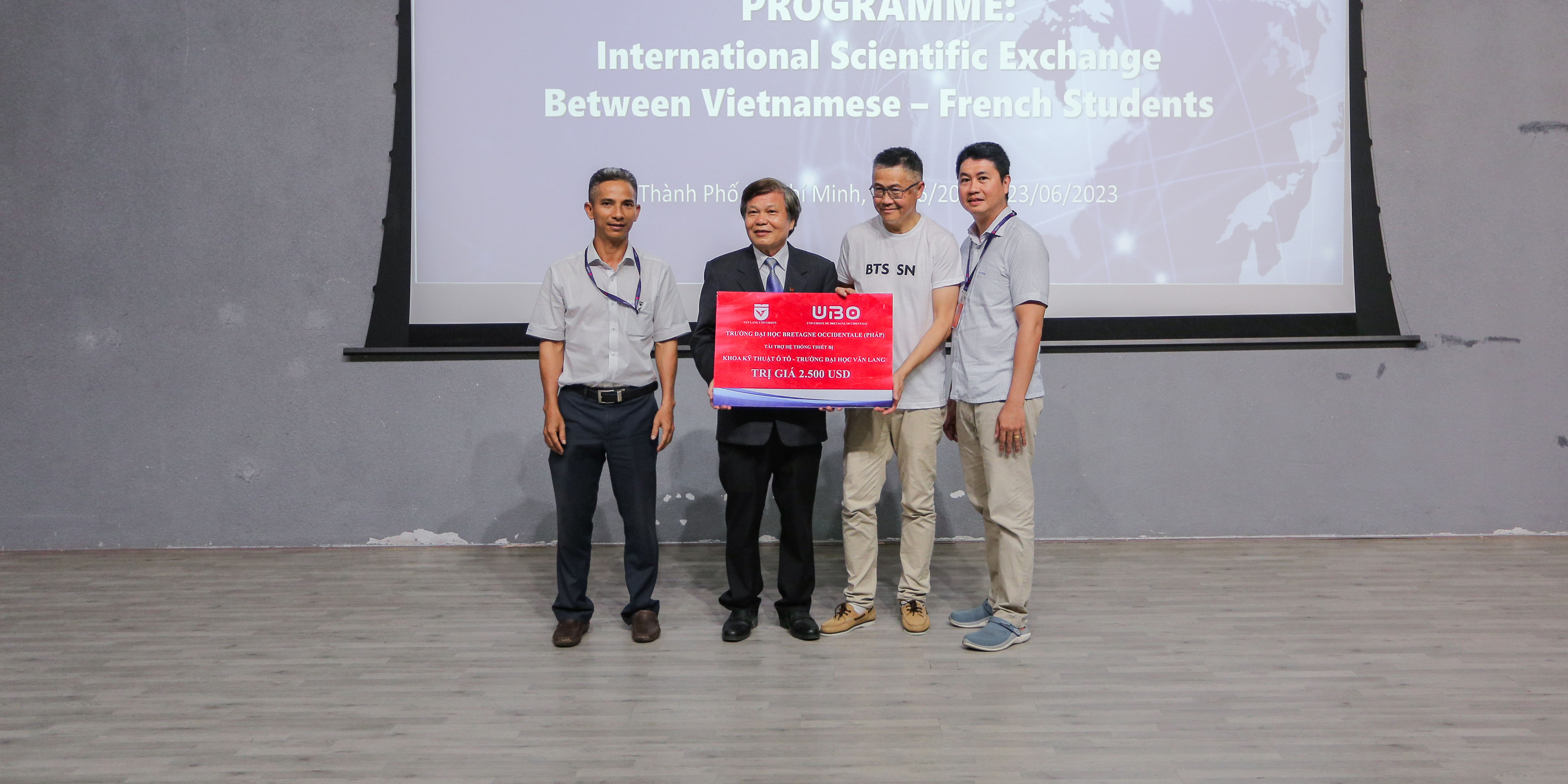 vlu-va-universite-de-bretagne-occidentale-chuong-trinh-giao-luu-hoc-tap-ve-cong-nghe-ky-thuat-o-to-danh-cho-sinh-vien-c.jpg
