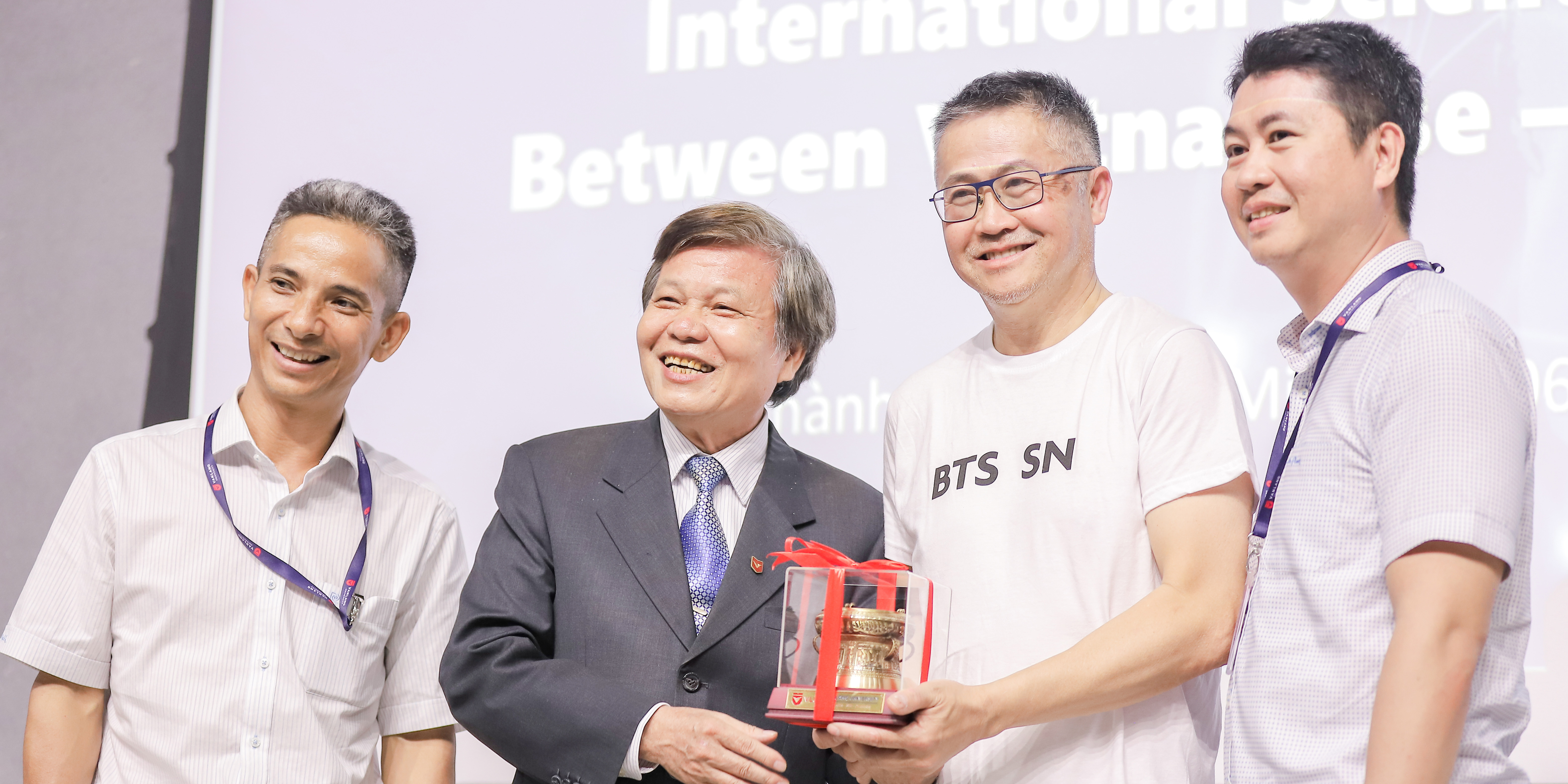 vlu-va-universite-de-bretagne-occidentale-chuong-trinh-giao-luu-hoc-tap-ve-cong-nghe-ky-thuat-o-to-danh-cho-sinh-vien-d.jpg