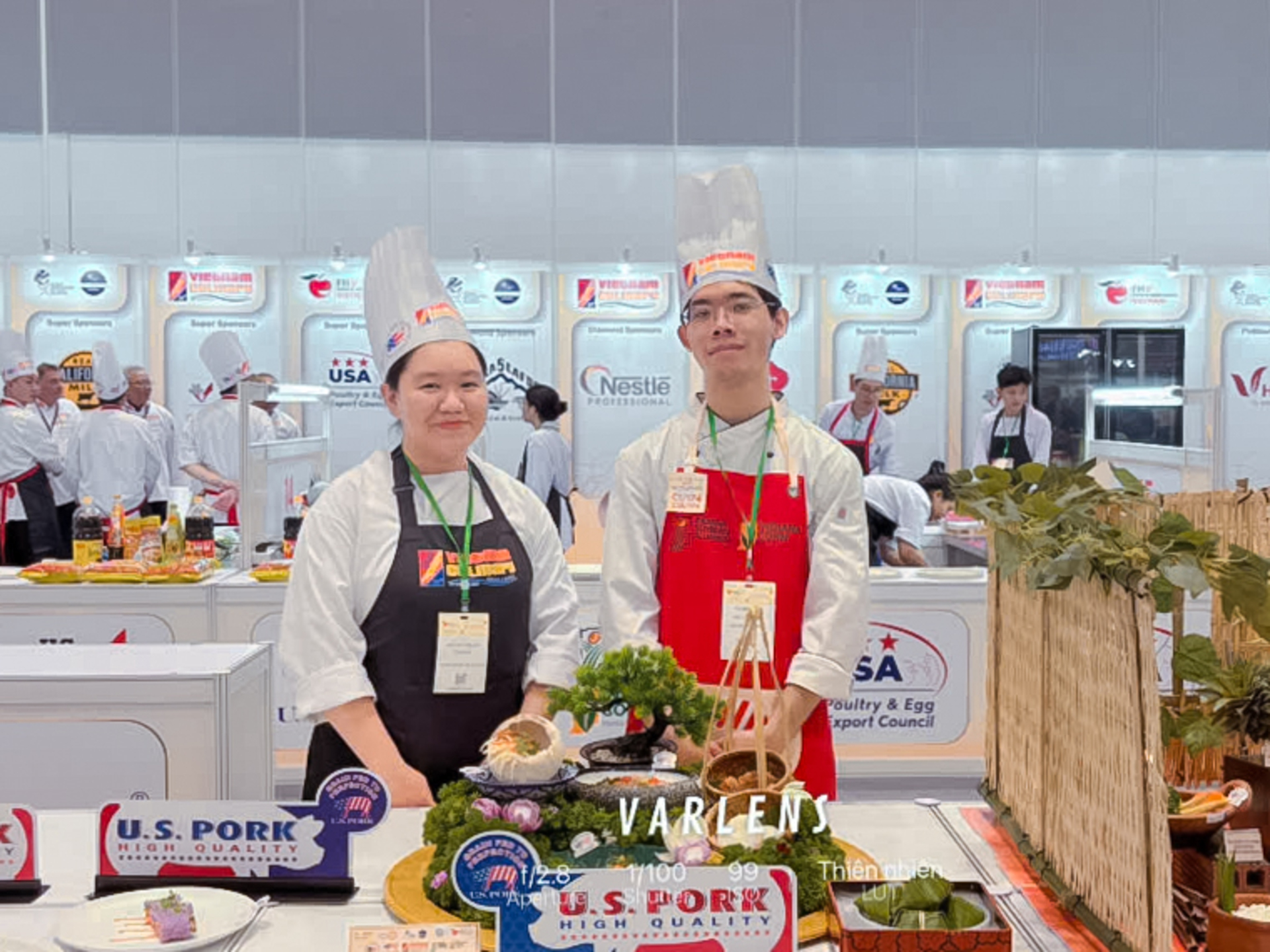 vlu-vietnam-culinary-challenge-2026-sinh-vien-van-lang-ghi-dau-an-tai-dau-truong-am-thuc-chuan-quoc-te-d.jpg