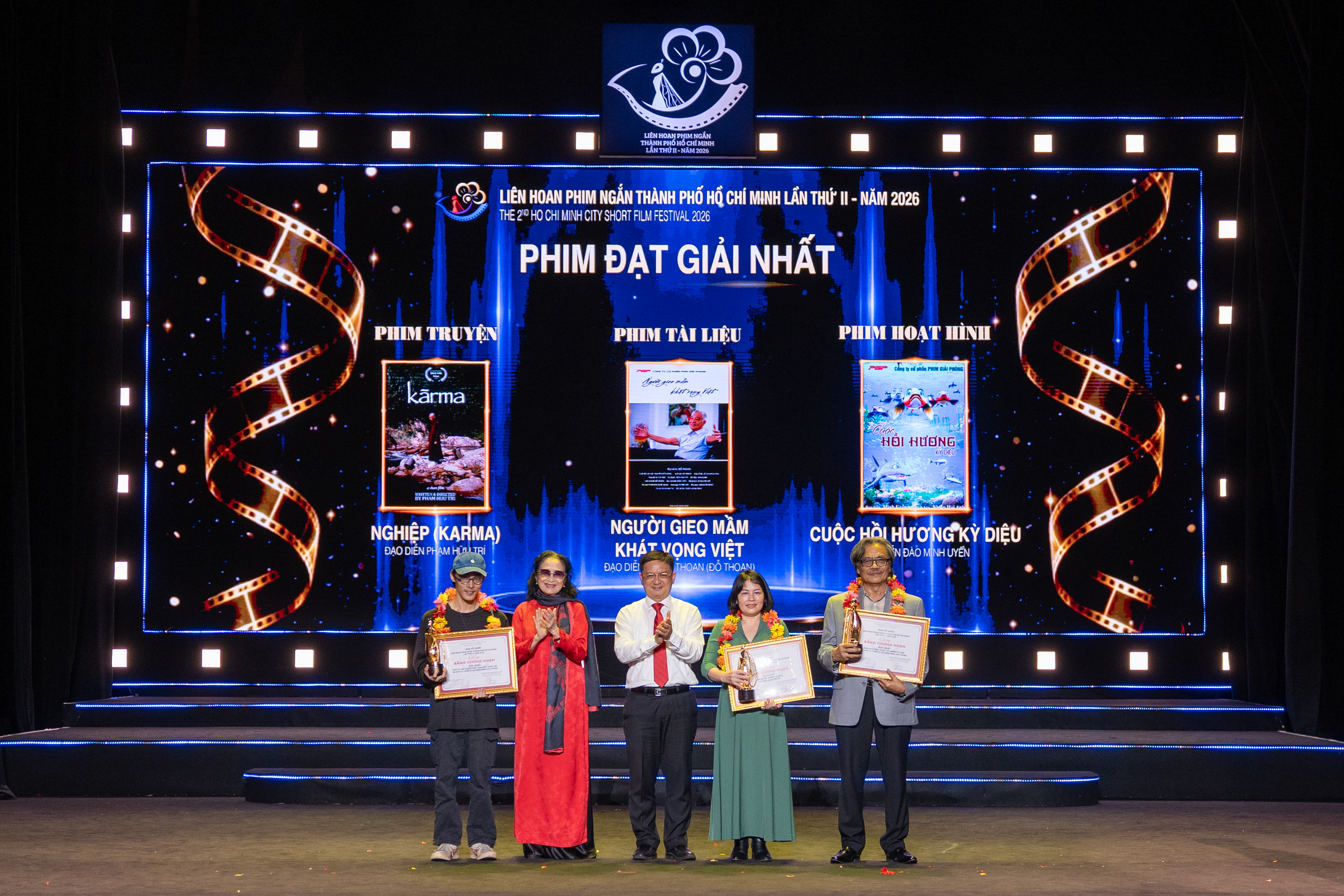 vlu-vlu-dau-an-sinh-vien-van-lang-tai-lien-hoan-phim-ngan-tp-hcm-lan-thu-ii-voi-loat-giai-thuong-an-tuong-a.jpg