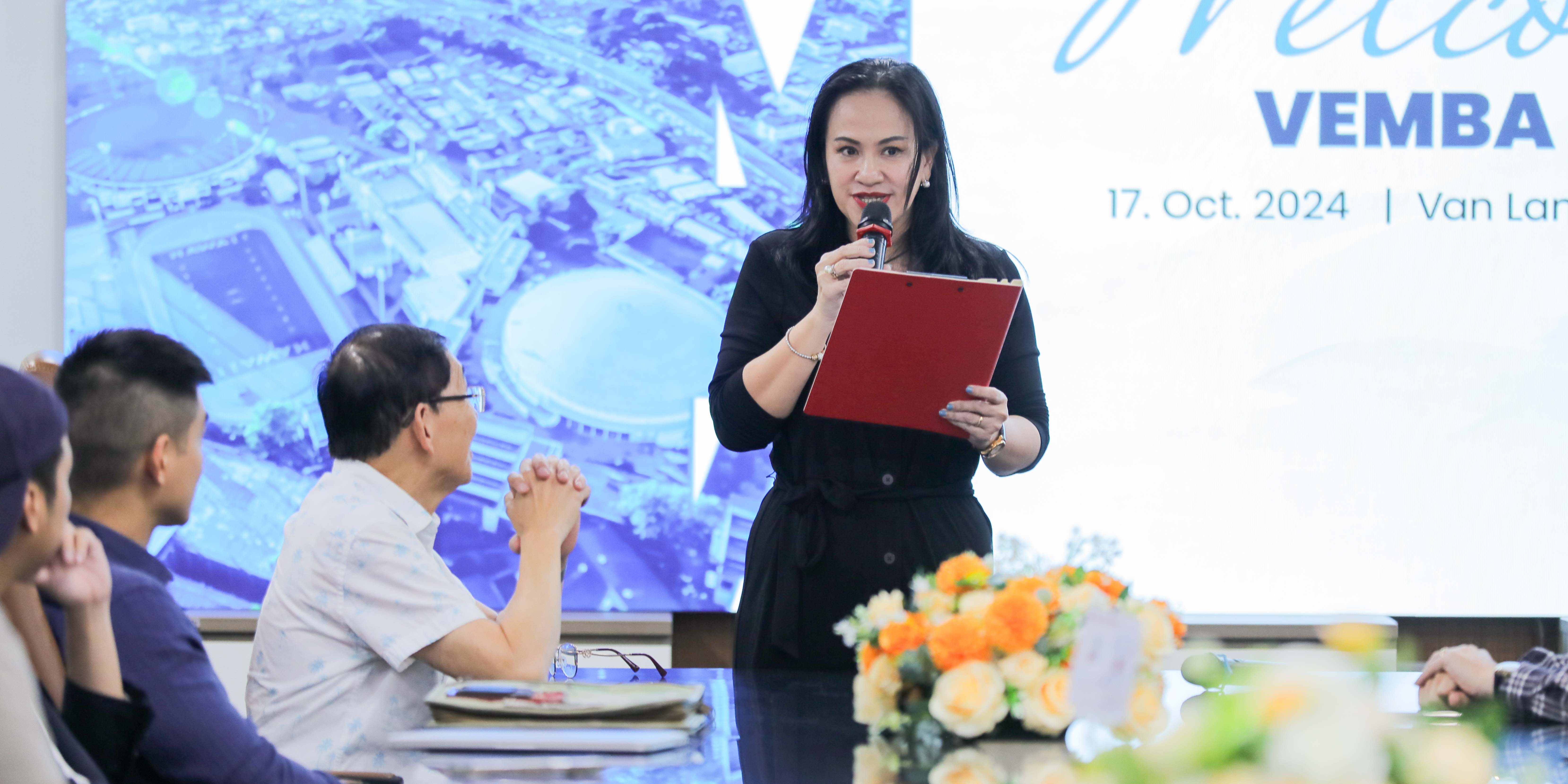 vlu-welcome-session-chao-don-tan-hoc-vien-k32-chuong-trinh-lien-ket-thac-si-quan-tri-kinh-doanh-vemba-c.jpg