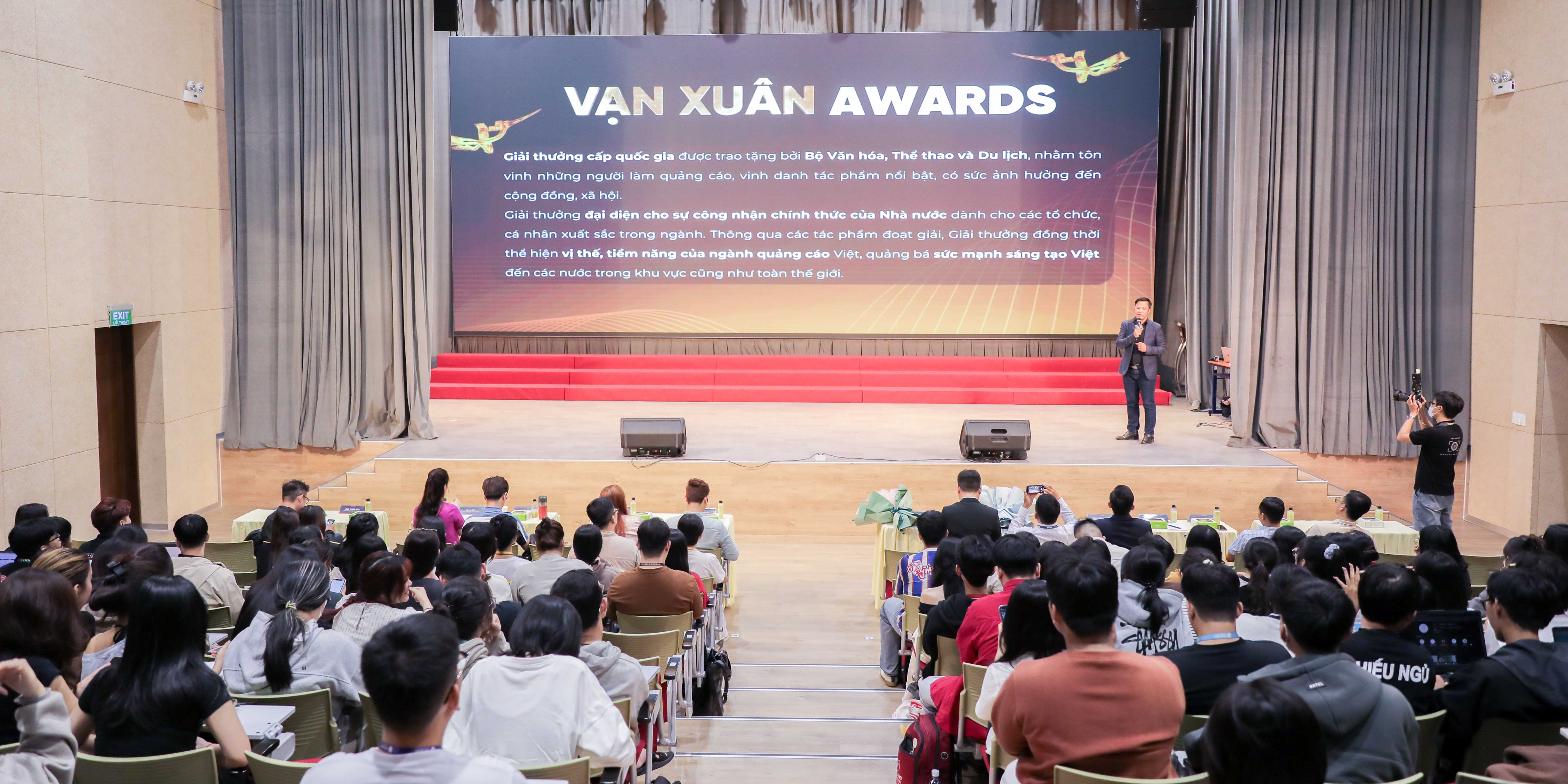 vlu-workshop-gencreate-genstar-bi-quyet-doc-vi-cac-campaign-sang-tao-va-tvc-trieu-view-a.jpg