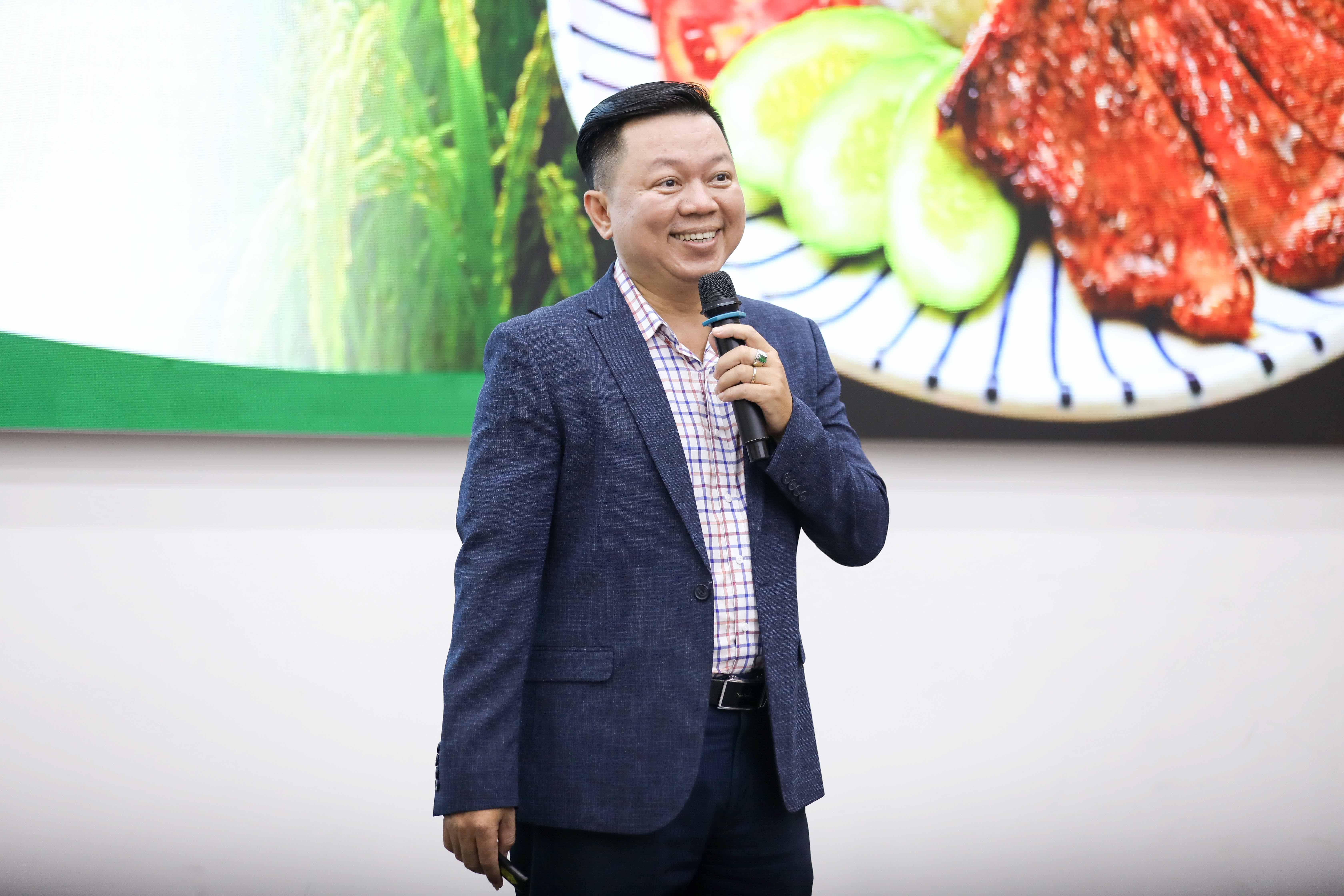 vlu-workshop-“tu-nha-nong-den-ban-an-hanh-trinh-chuoi-cung-ung-mon-viet-va-co-hoi-nghe-nghiep-logistics”-a.jpg