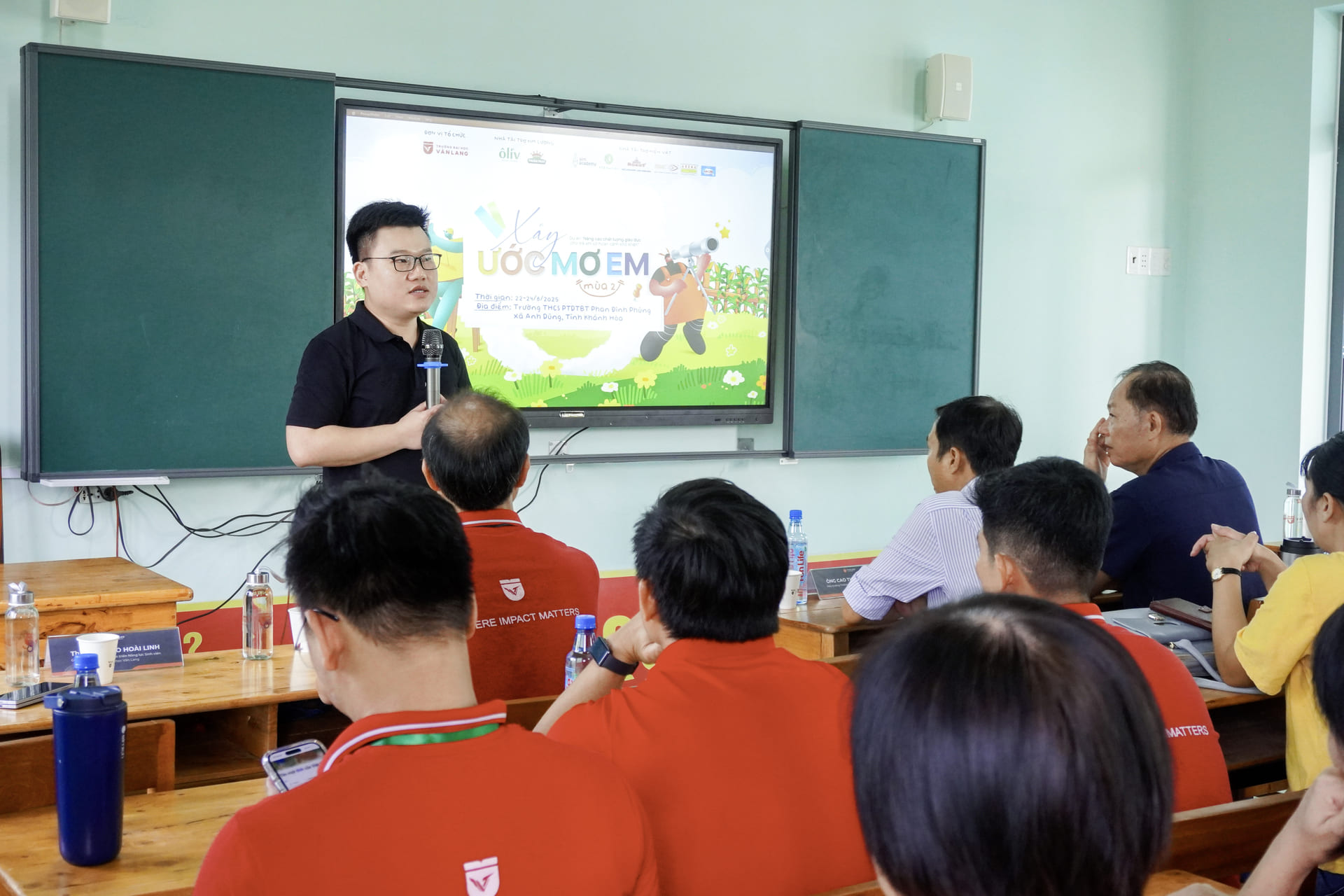 vlu-xay-uoc-mo-em-mua-2-hanh-trinh-gieo-mam-trao-yeu-thuong-nhan-nu-cuoi-i.jpg
