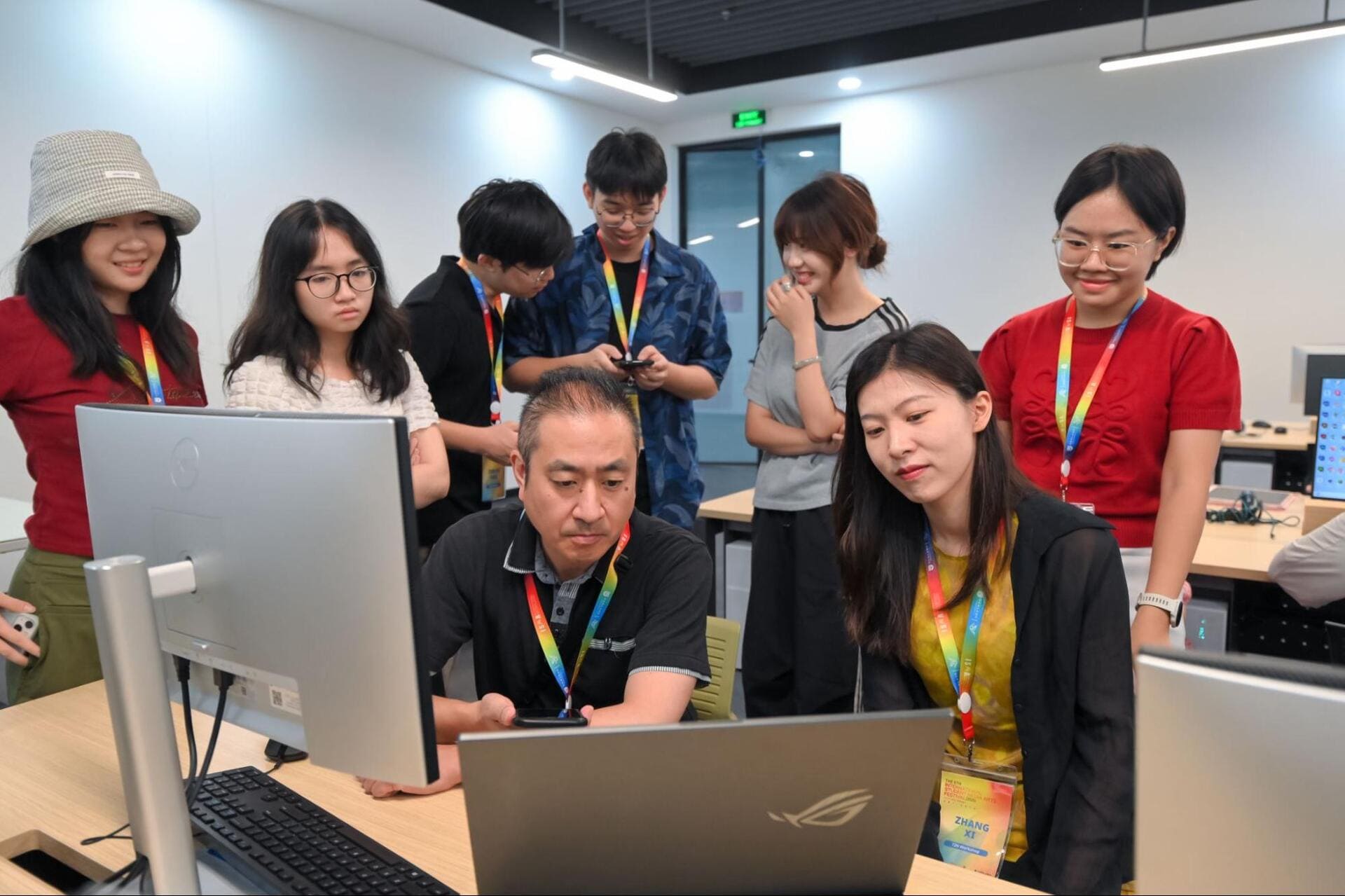 workshop-72-gio-lam-phim-tai-isma-2025-hanh-trinh-lam-phim,-ket-noi-va-hoc-tap-gia-tri-cung-sinh-vien-quoc-te-c.jpg