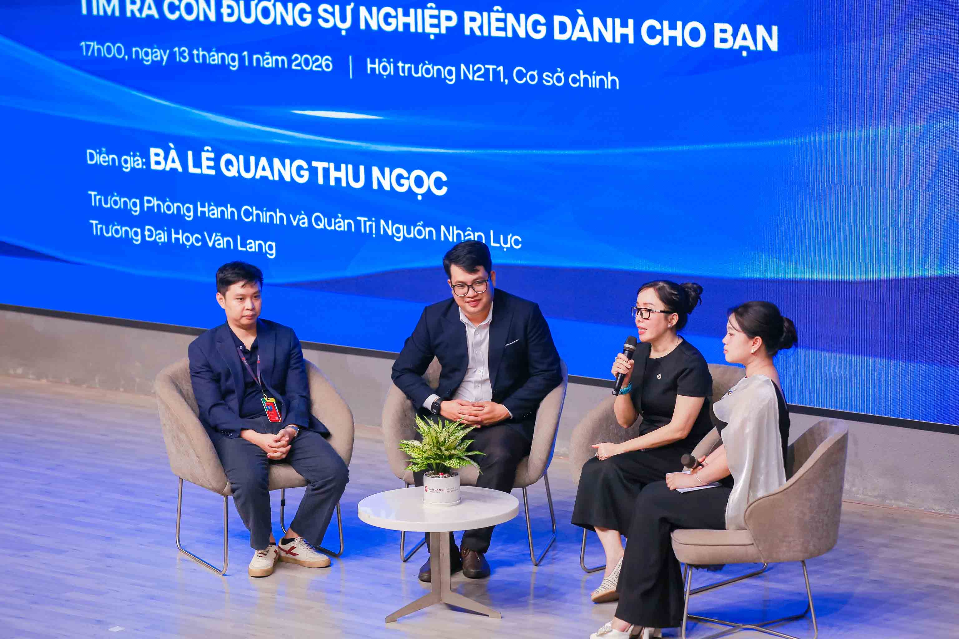 workshop “the one path” dong hanh cung sinh vien logistics va quan ly chuoi cung ung trong hanh trinh dinh huong chuyen nganh-d.jpg