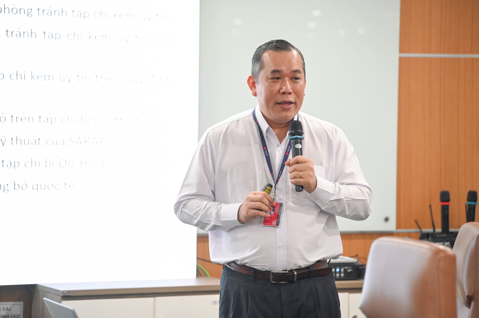 workshop-xep-hang-the-gioi-ve-nguy-co-vi-pham-liem-chinh-nghien-cuu-va-giai-phap-phong-tranh-tu-giang-vien-va-nghien-cuu-vien-a.jpg