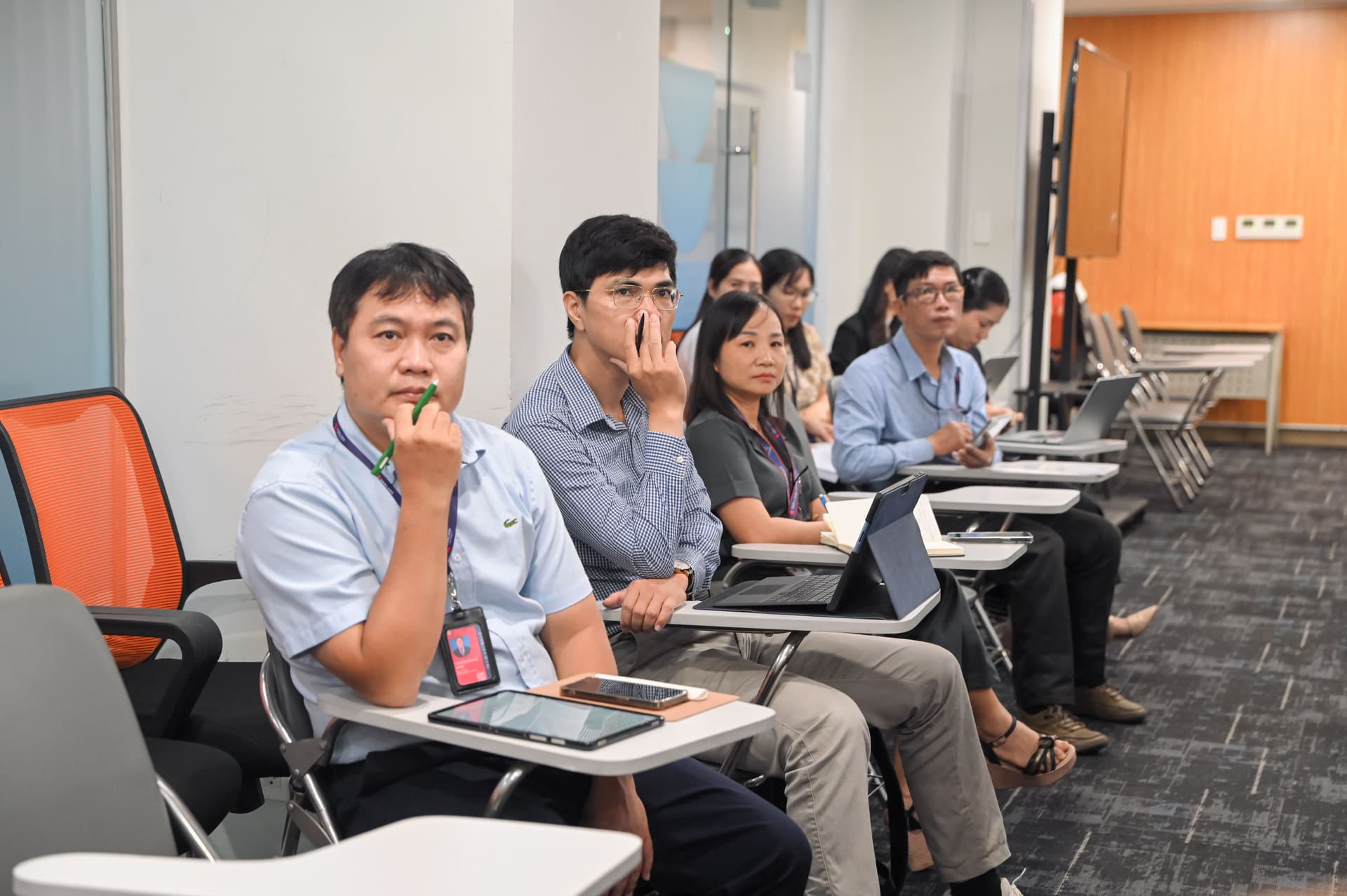 workshop-xep-hang-the-gioi-ve-nguy-co-vi-pham-liem-chinh-nghien-cuu-va-giai-phap-phong-tranh-tu-giang-vien-va-nghien-cuu-vien-c.jpg